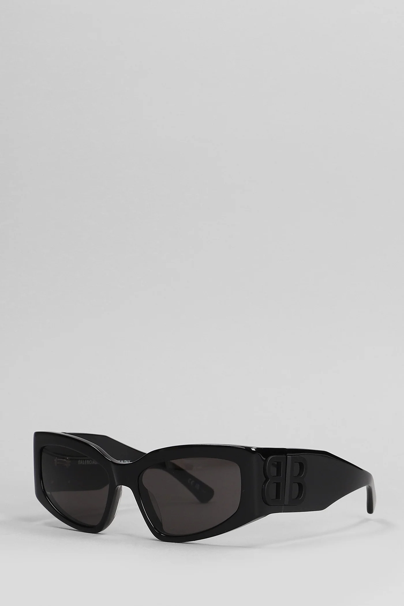 Sunglasses in black acetate - Image 2