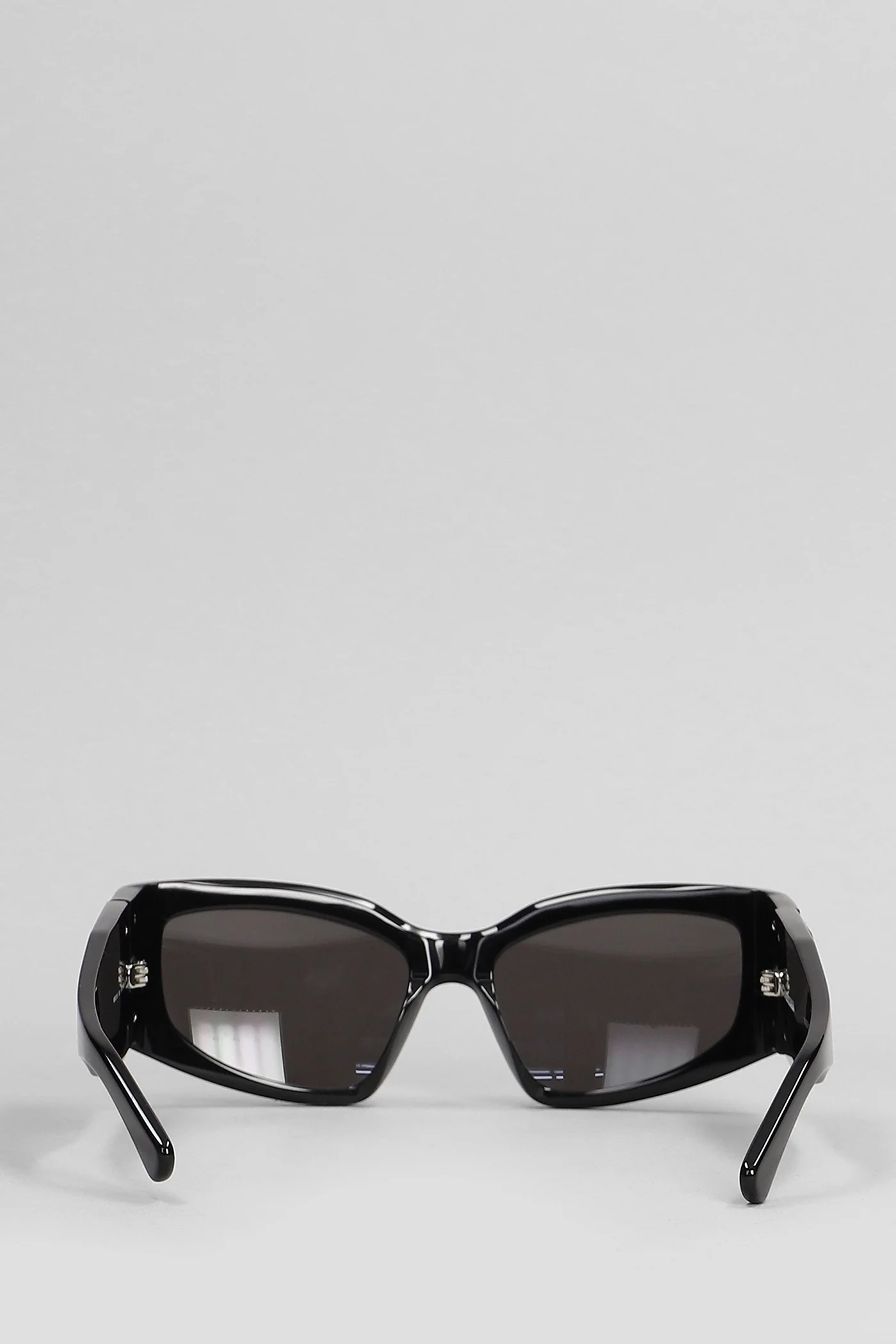 Sunglasses in black acetate - Image 3