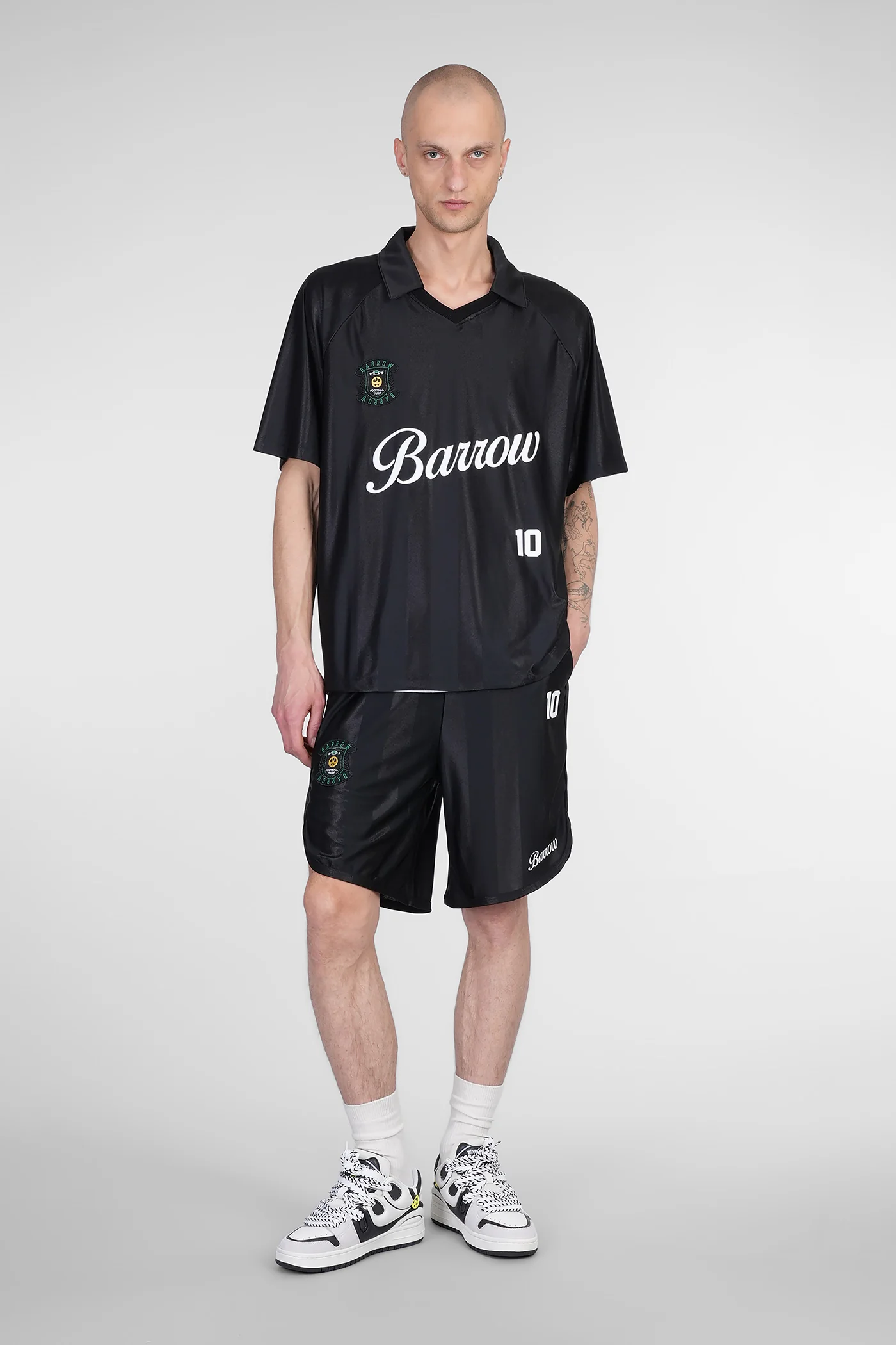 T-Shirt in black polyester - Image 2