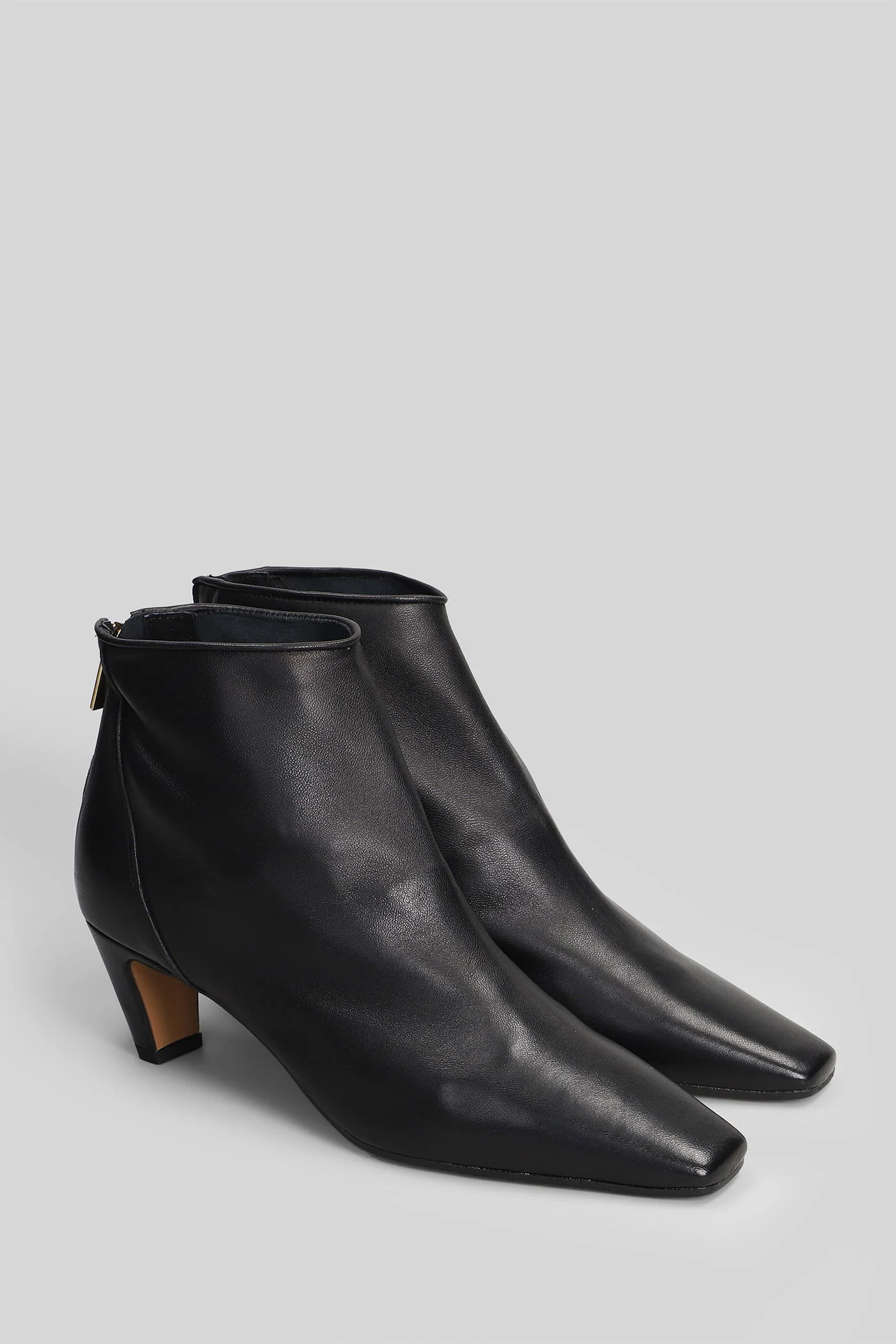 High heels Ankle boots in black leather - Image 2