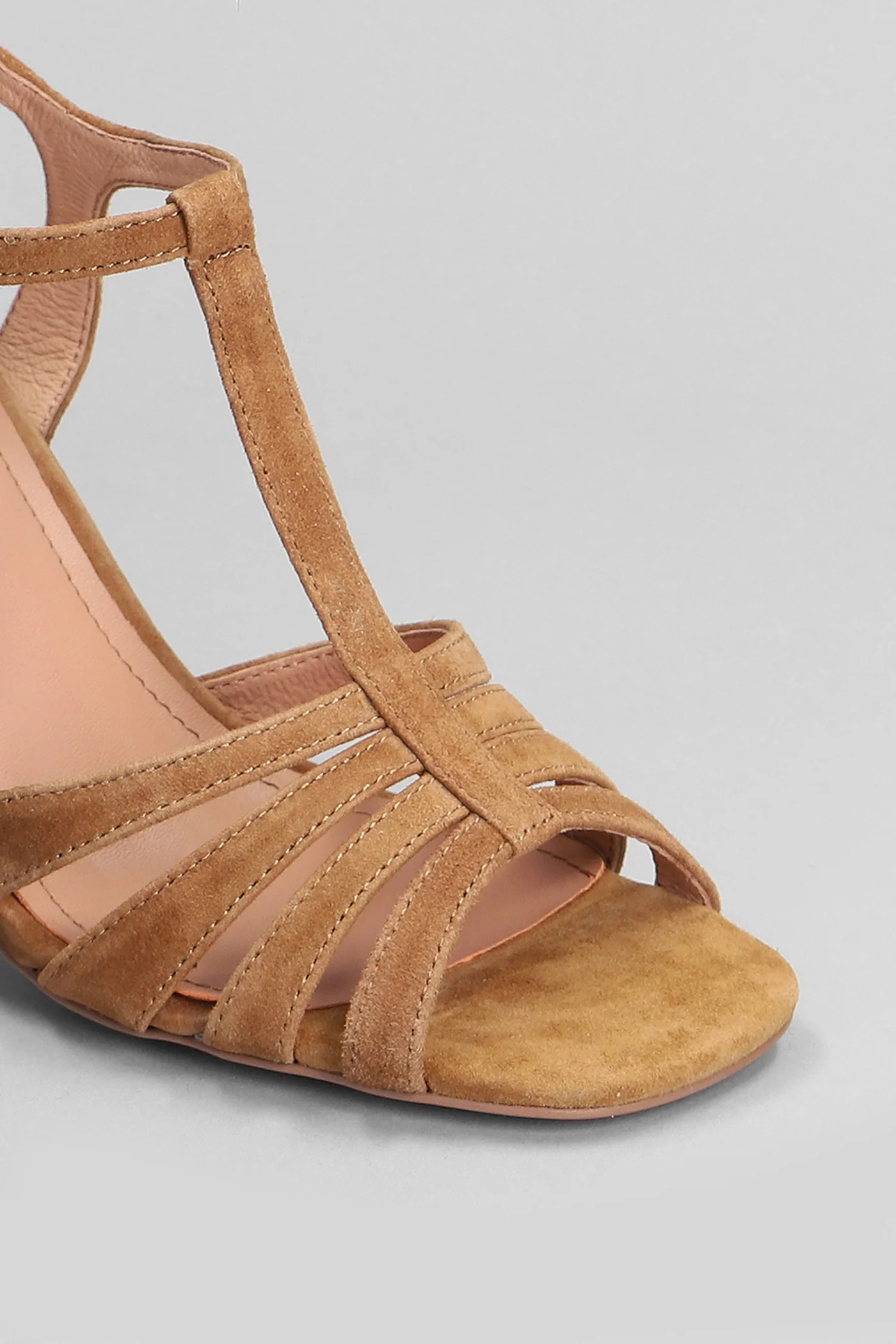 Azalea Sandals in leather color suede - Image 5