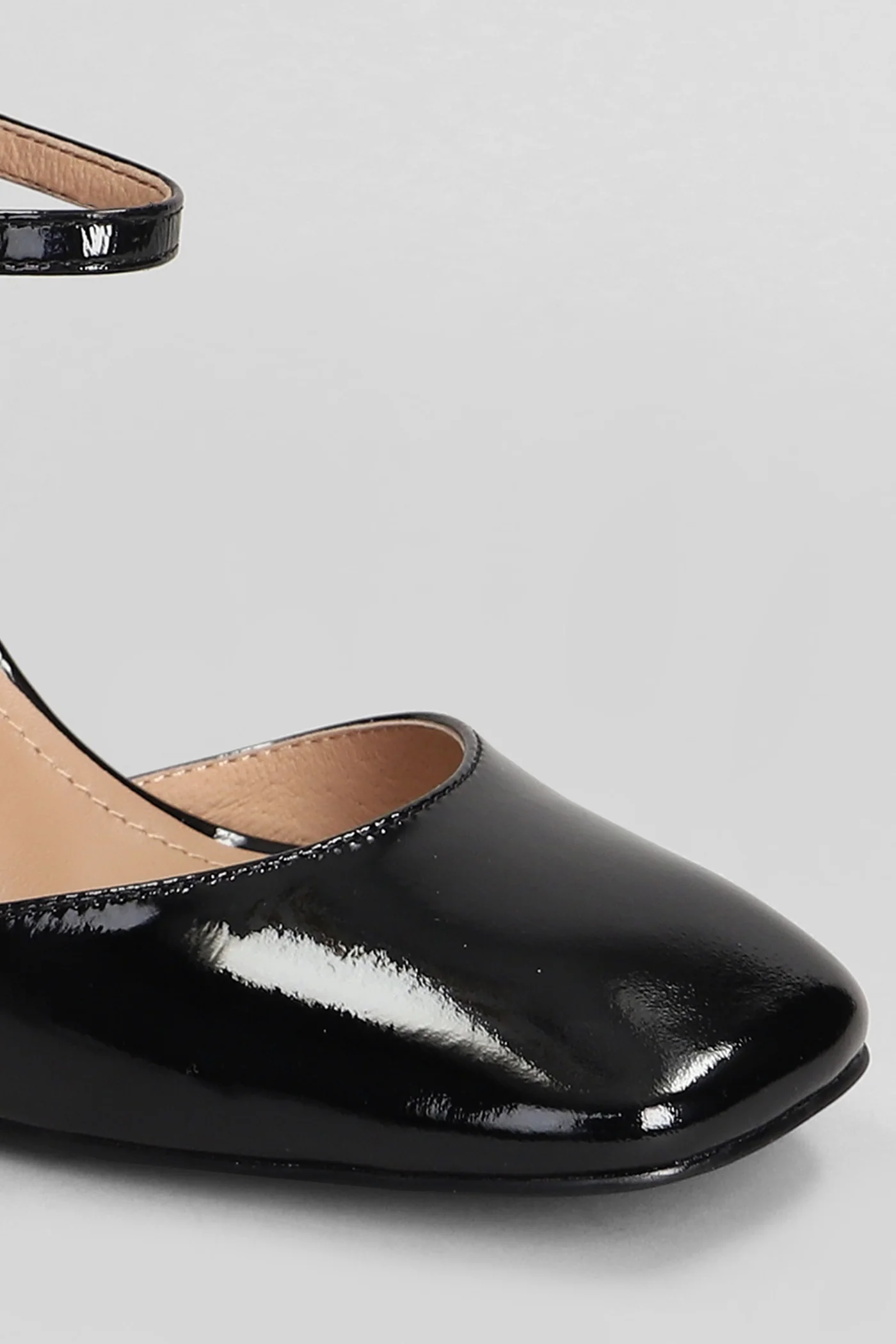 Emily Pump 80 Pumps in black leather - Image 5