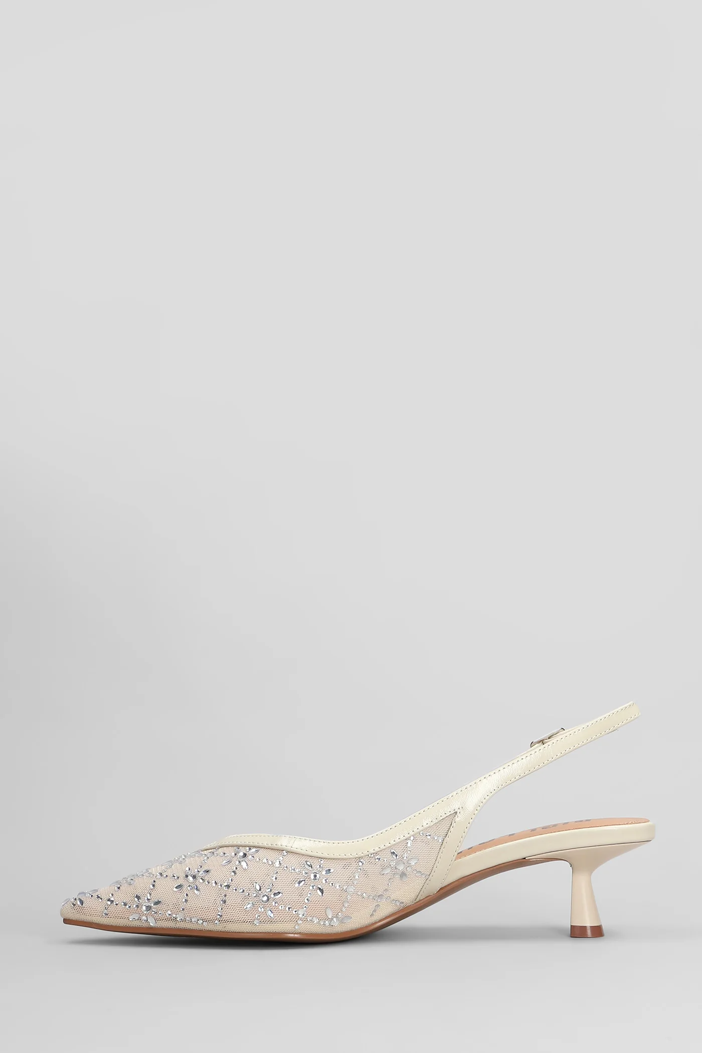 Helia 45 Pumps in white leather and fabric - Image 3