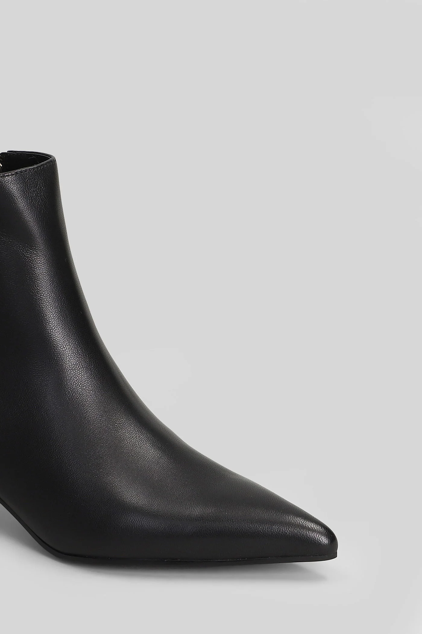 High heels Ankle boots in black leather - Image 5