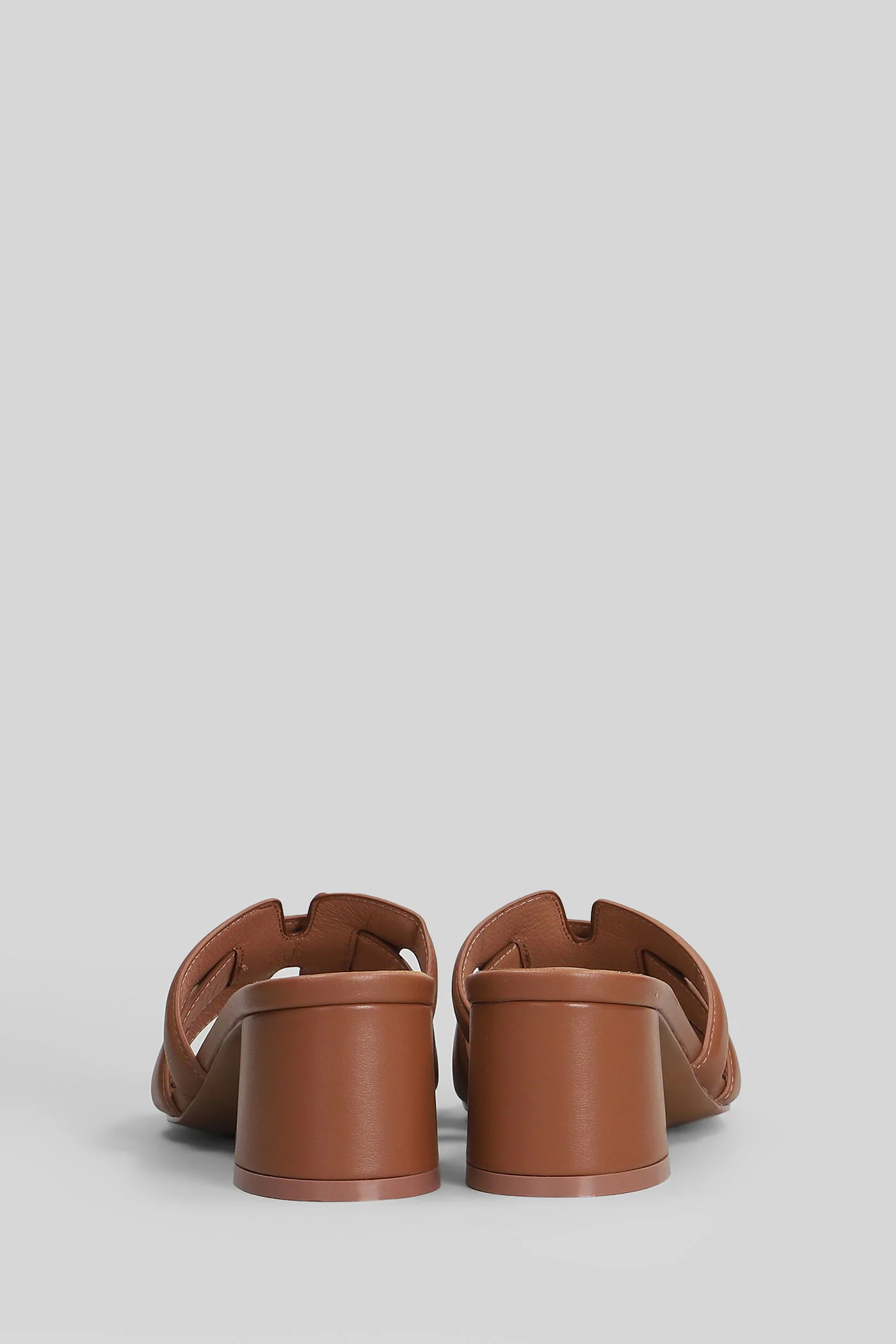 Holly 50 Slipper-Mule in leather color leather - Image 4