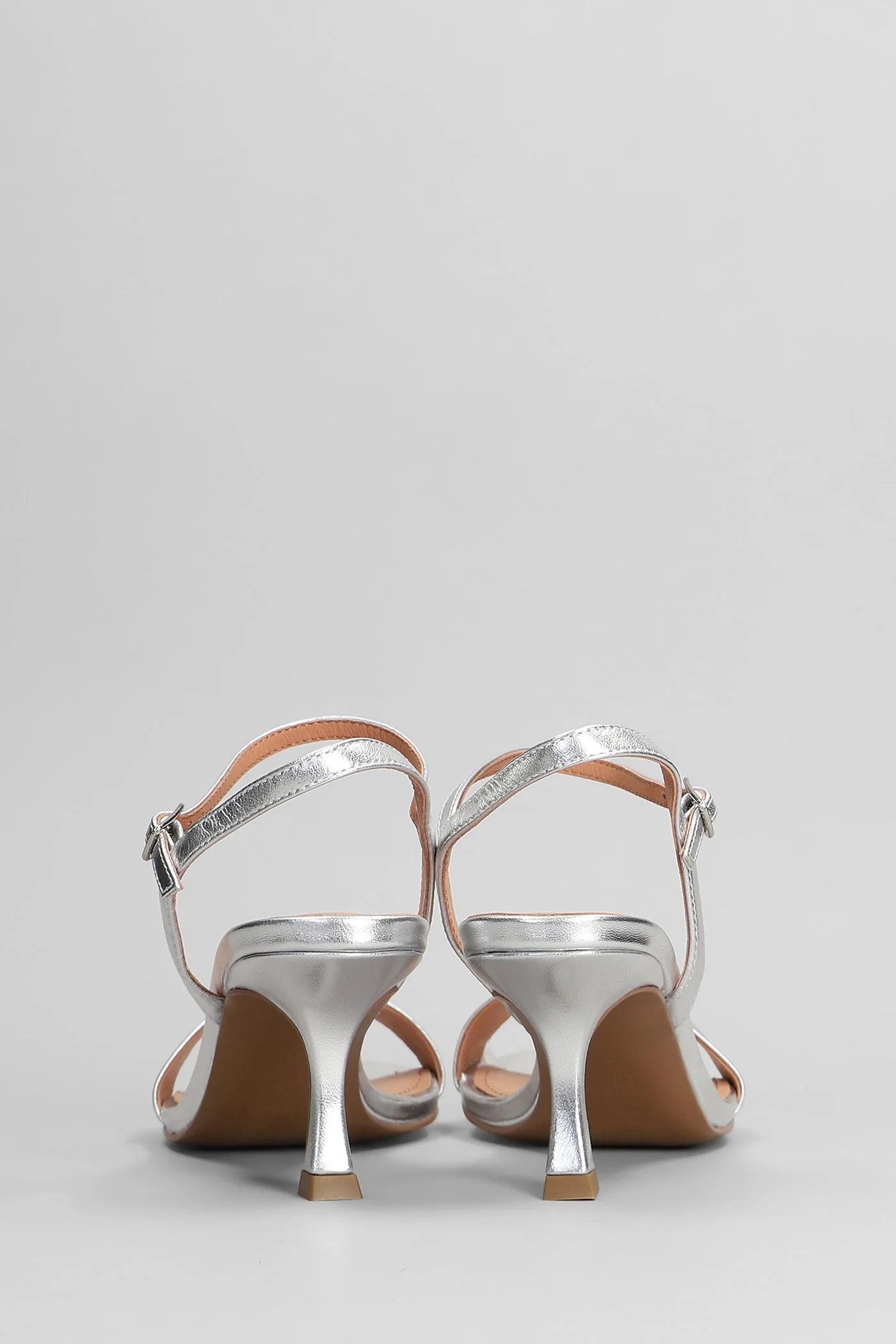 Lotus 70 Sandals in silver leather - Image 4