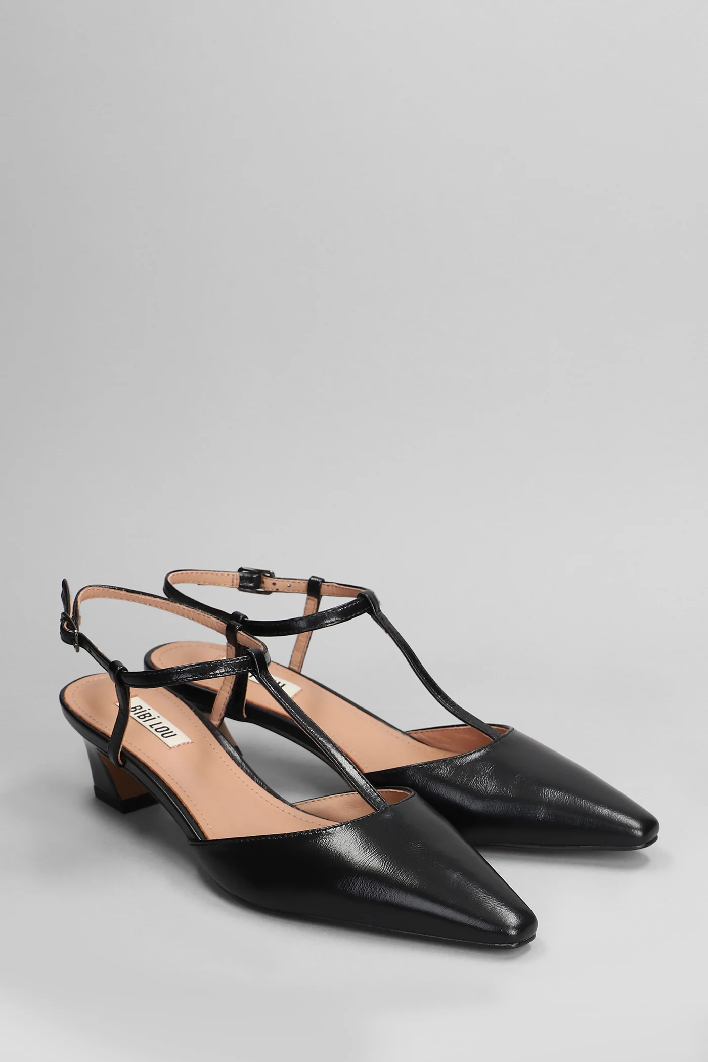Nina Pumps in black leather - Image 2