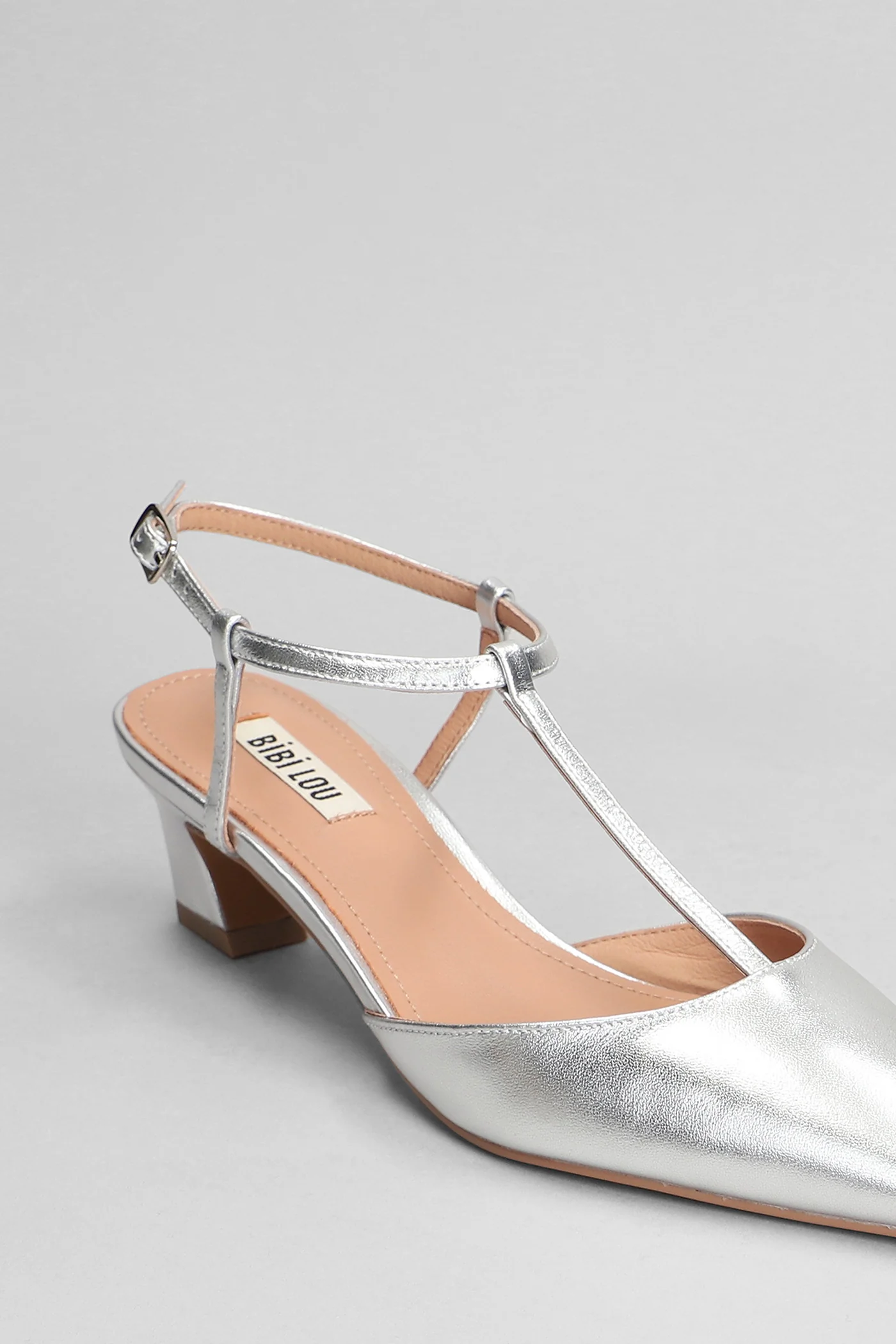 Nina Pumps in silver leather - Image 5