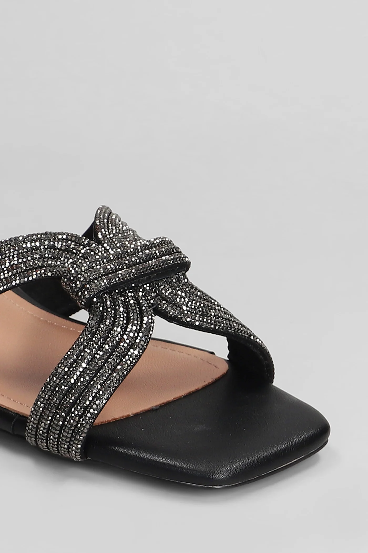 Sloan Slipper-Mule in black leather - Image 5