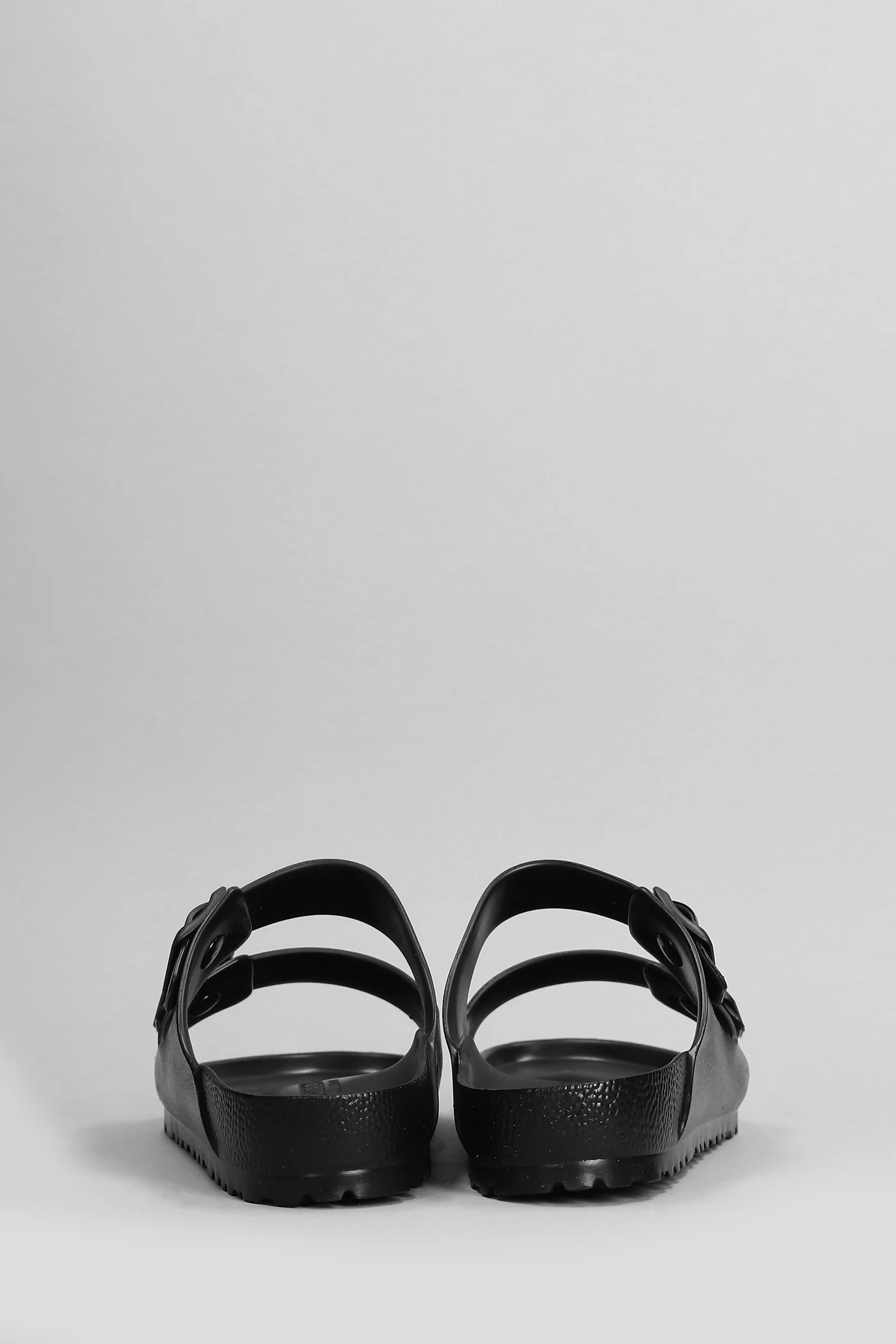 Arizona Eva Slipper-Mule in black rubber/plasic - Image 4