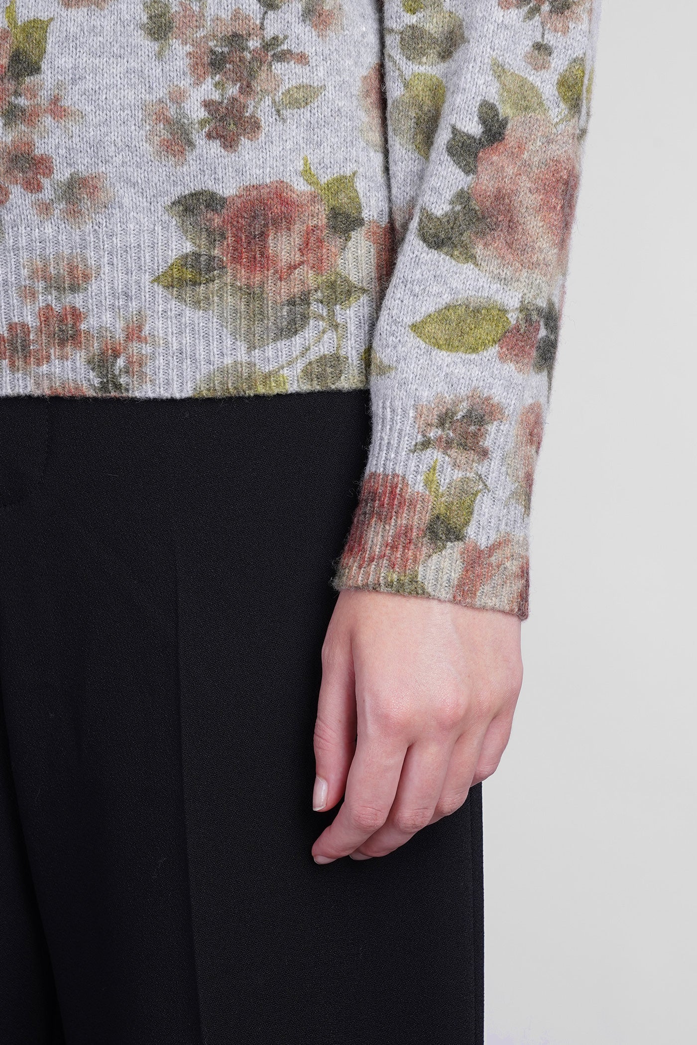 Knitwear in grey wool - Image 5