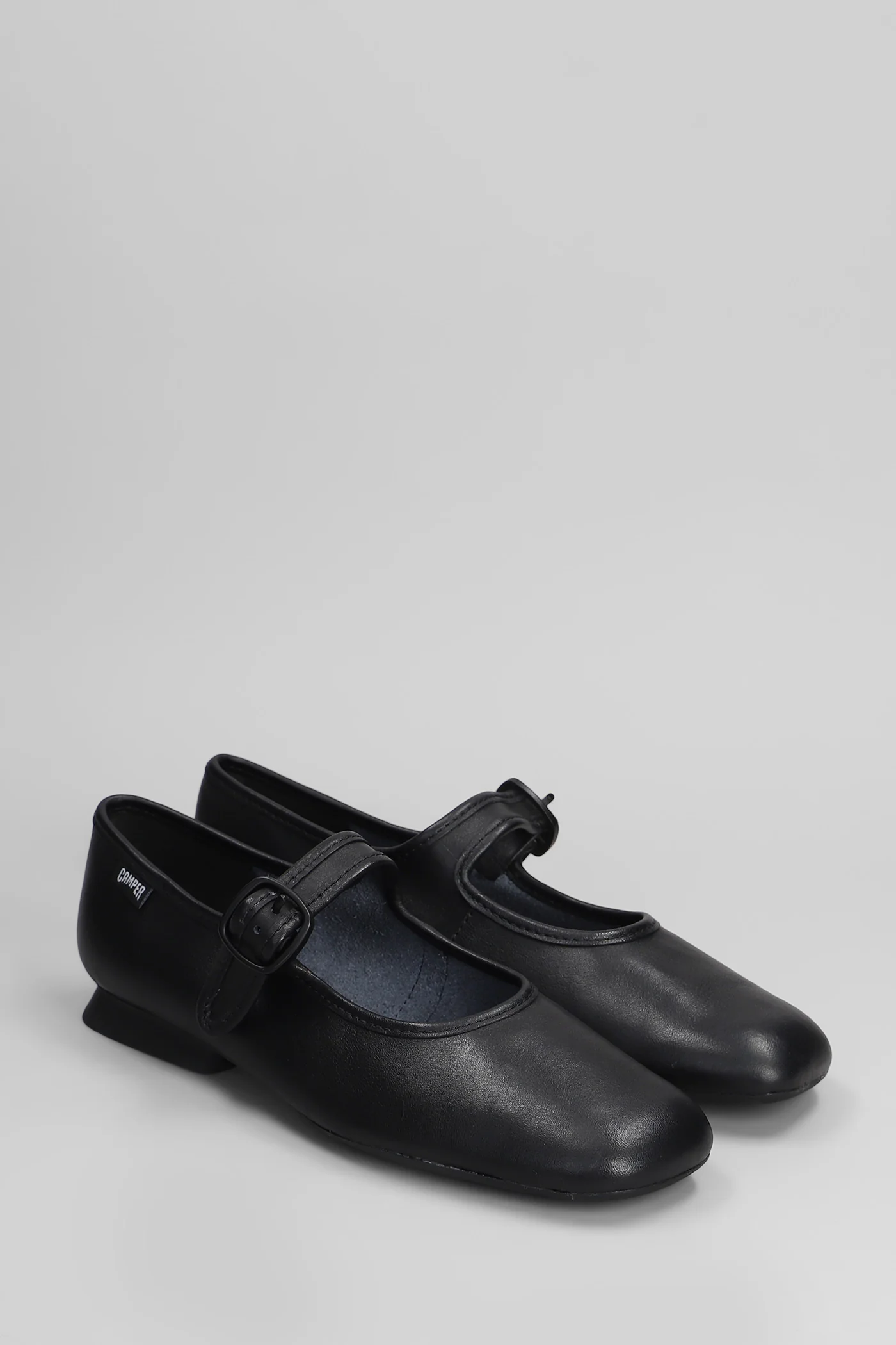 Casi Myra Ballet flats in black leather - Image 2