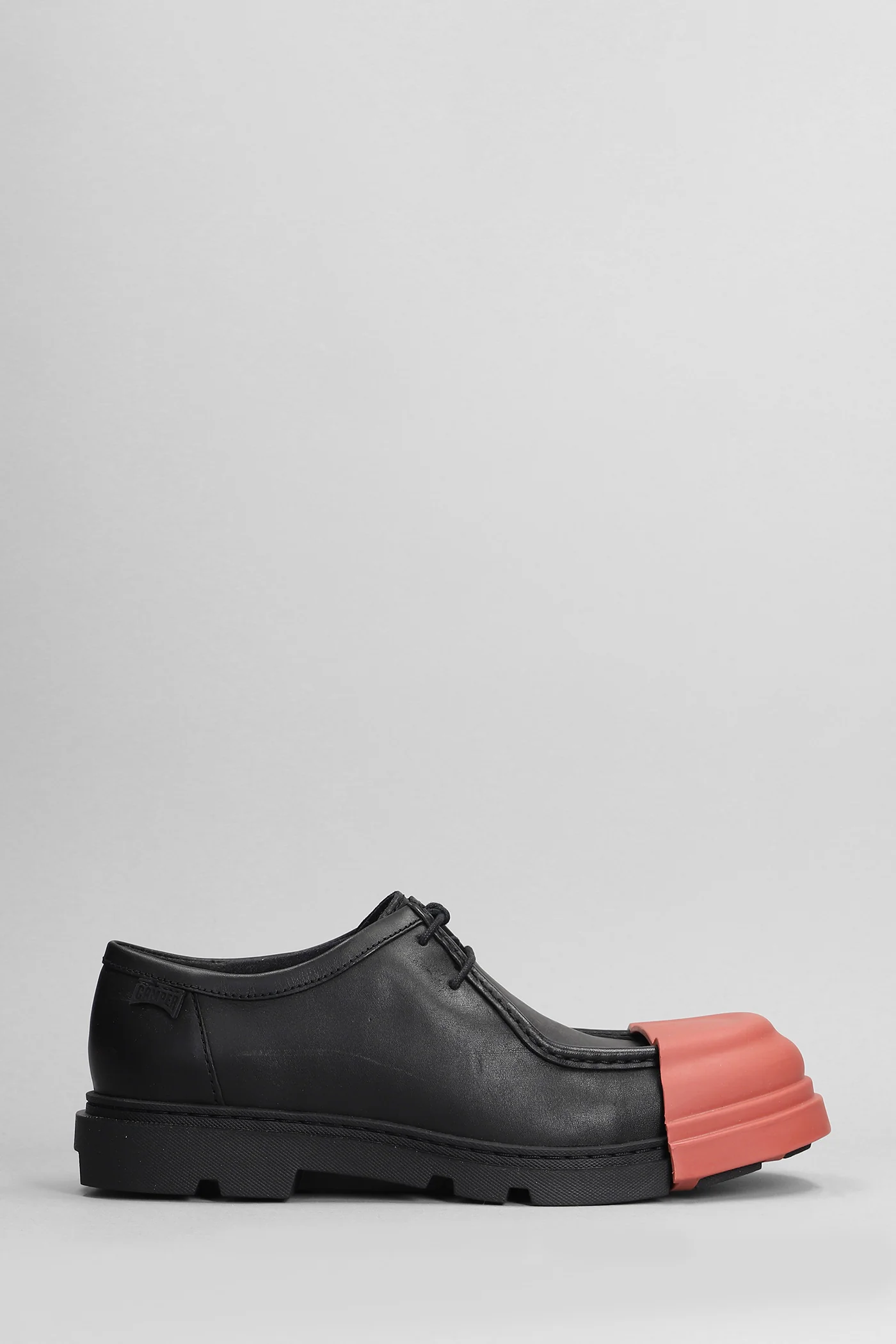 Junction Lace up shoes in black leather