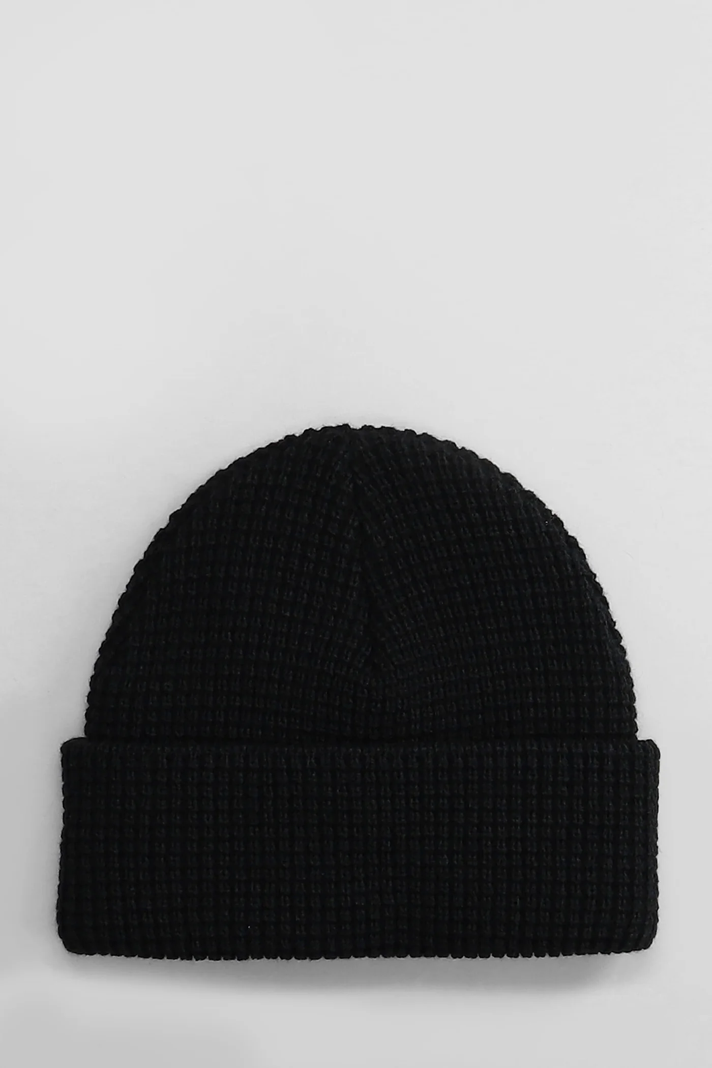 Hats in black acrylic - Image 2