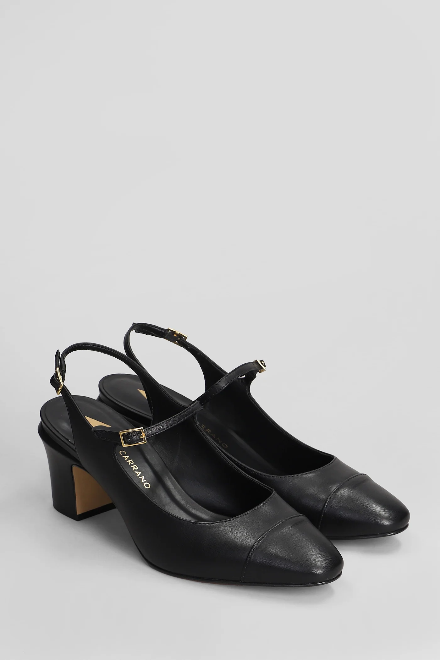 Pumps in black leather - Image 2