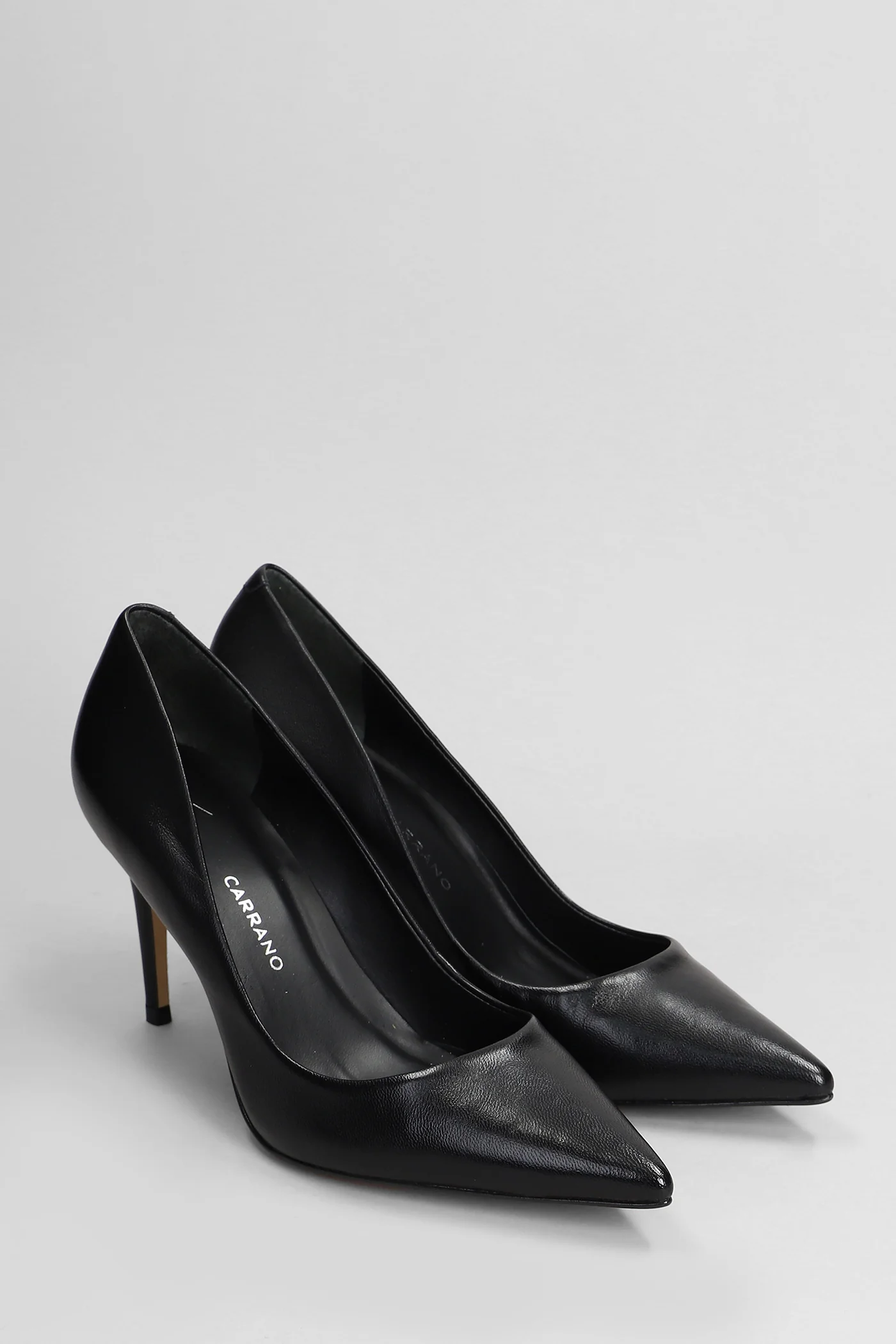 Pumps in black leather - Image 2
