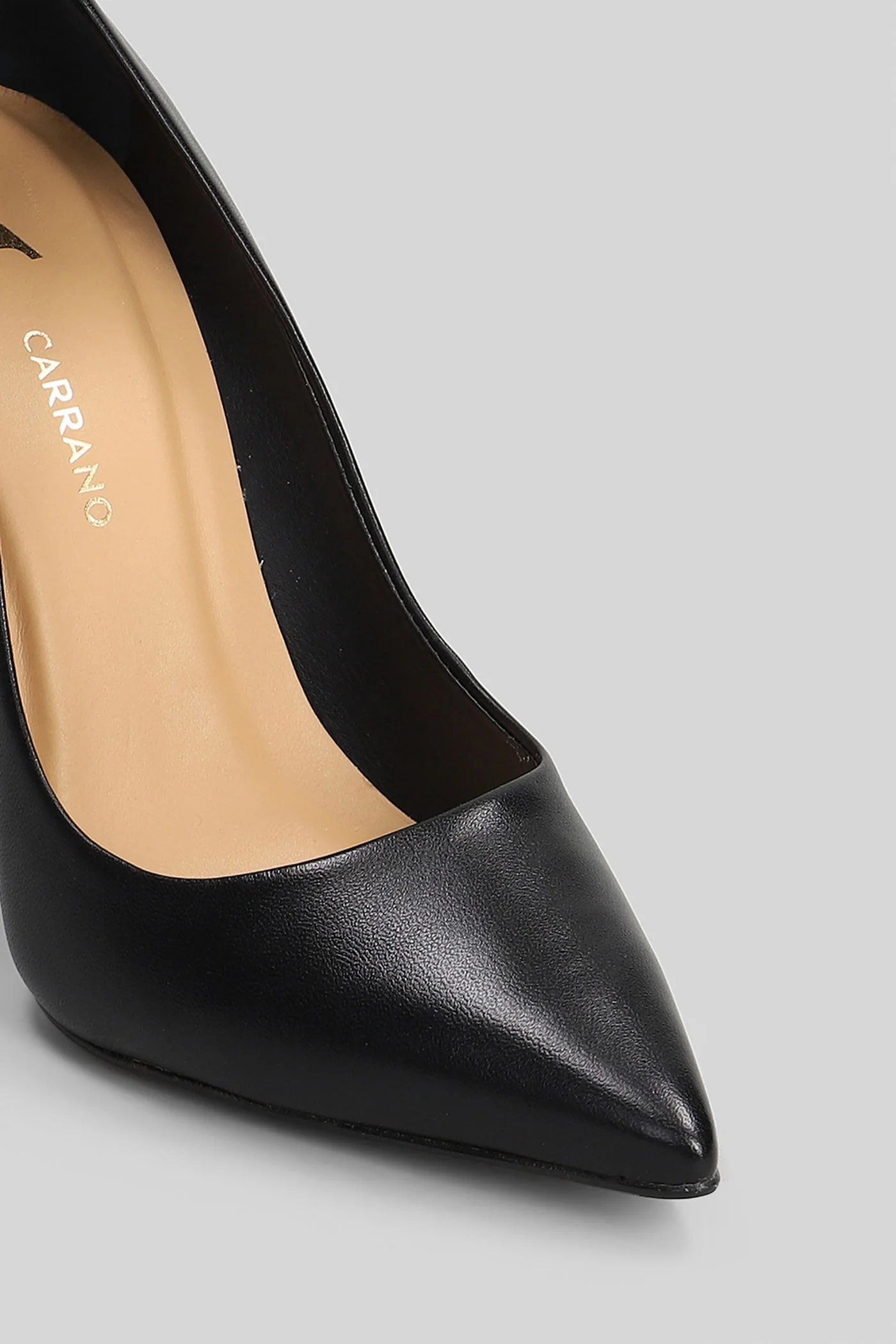 Pumps in black leather - Image 5