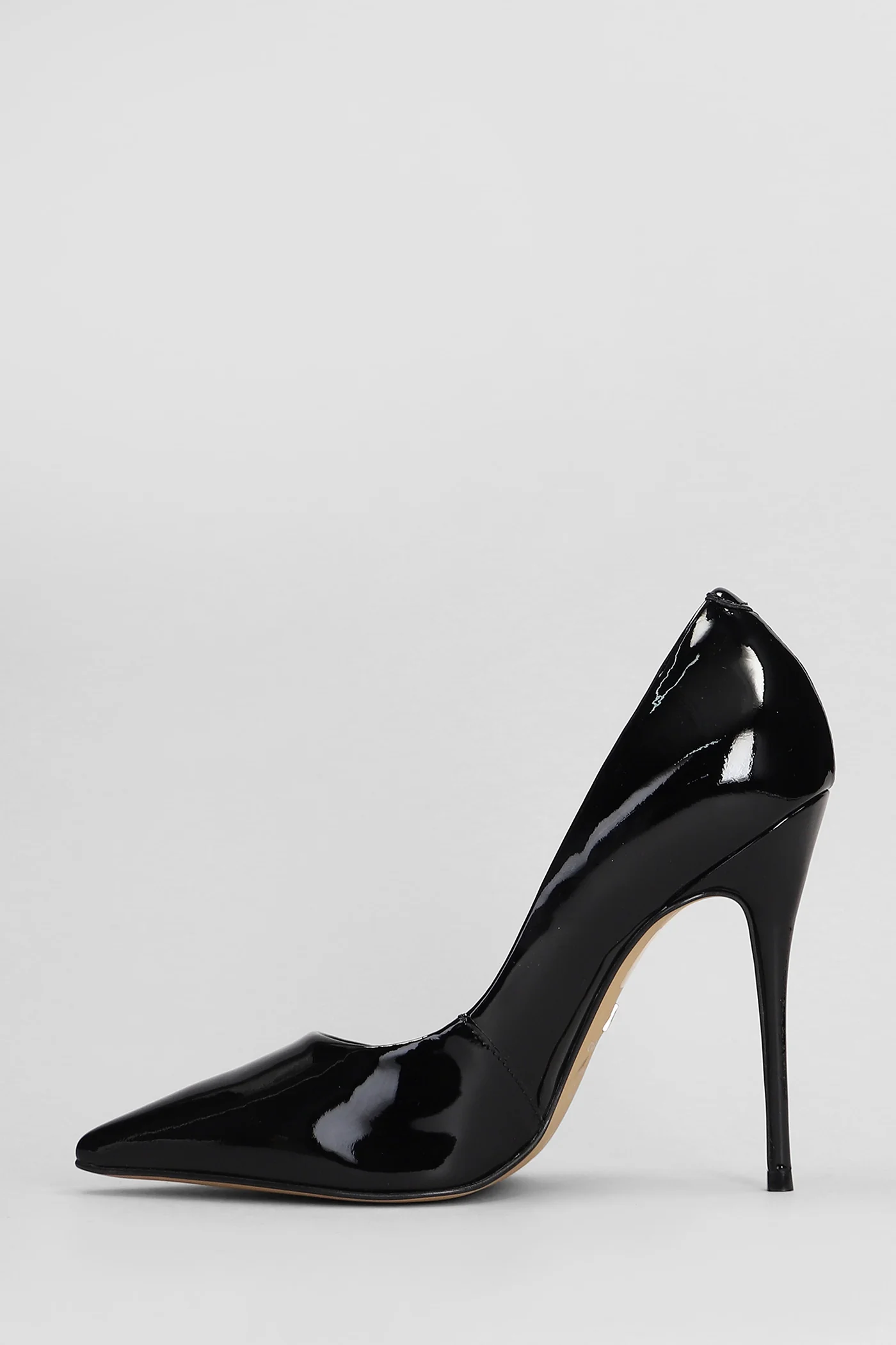 Pumps in black patent leather - Image 3