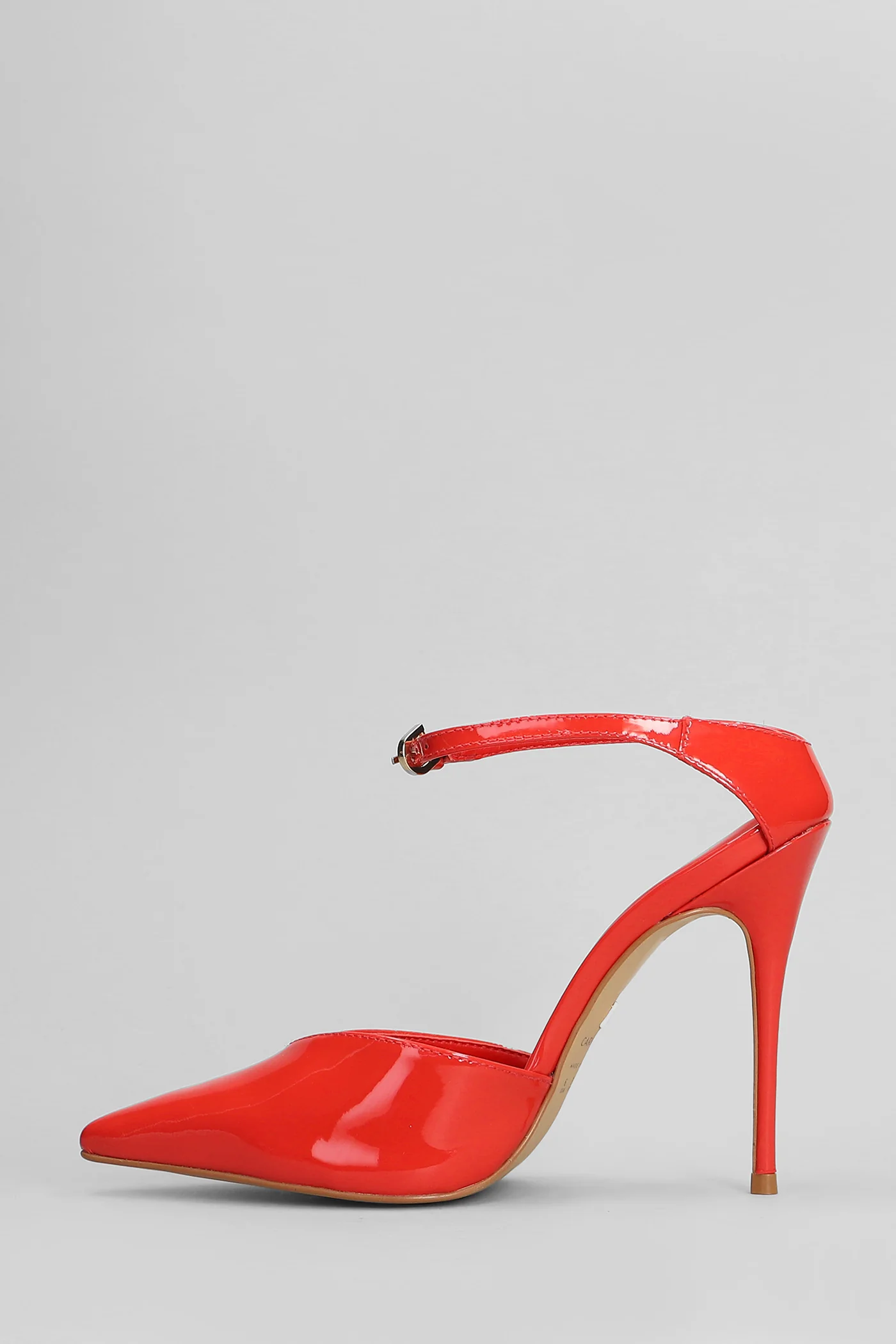 Pumps in red patent leather - Image 3