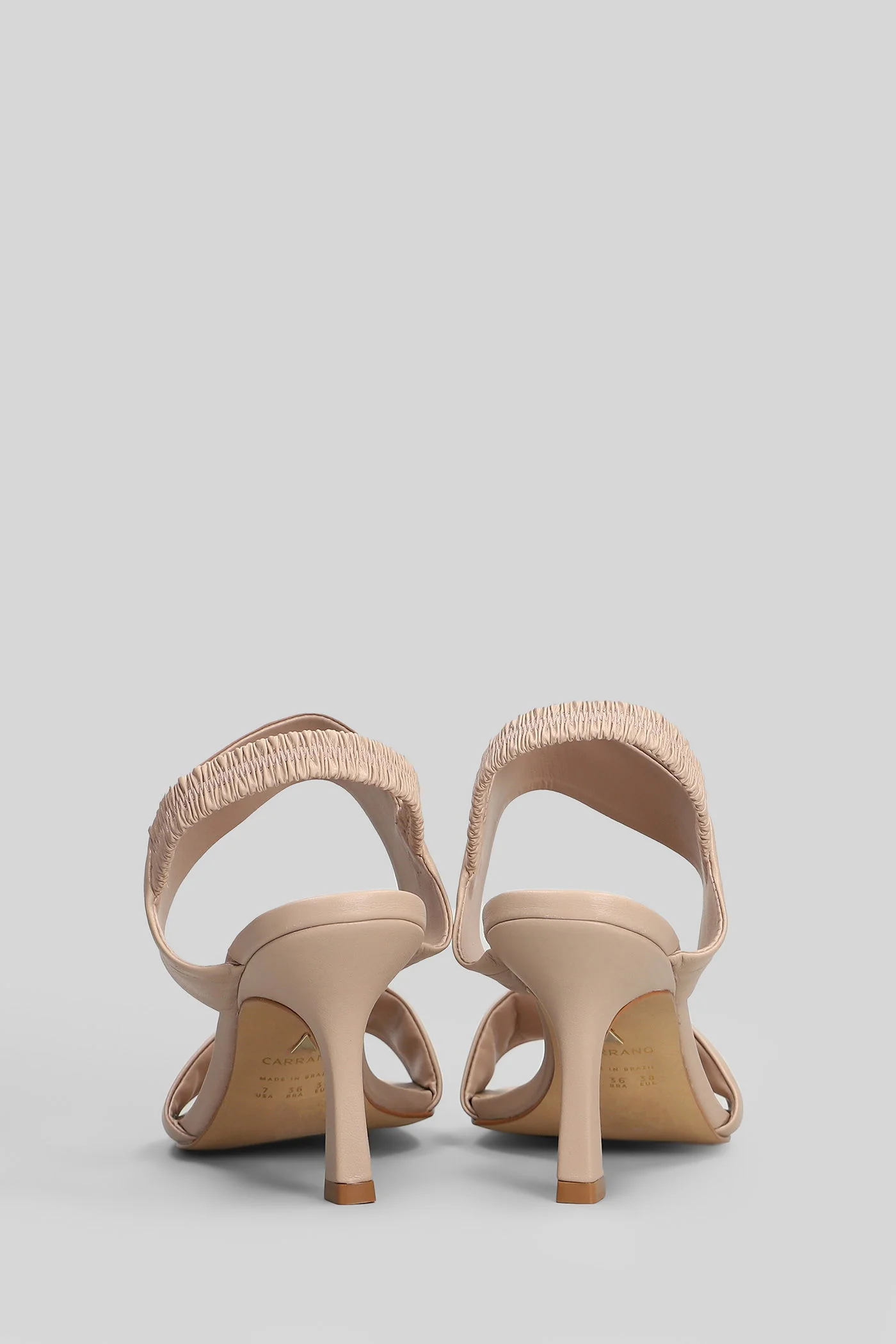 Sandals in beige leather - Image 4