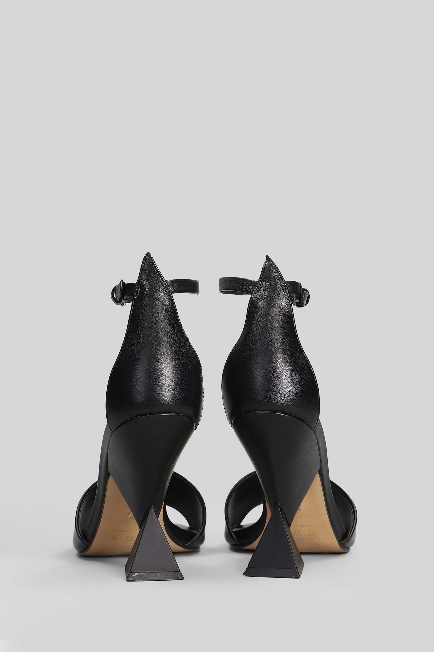 Sandals in black leather - Image 4