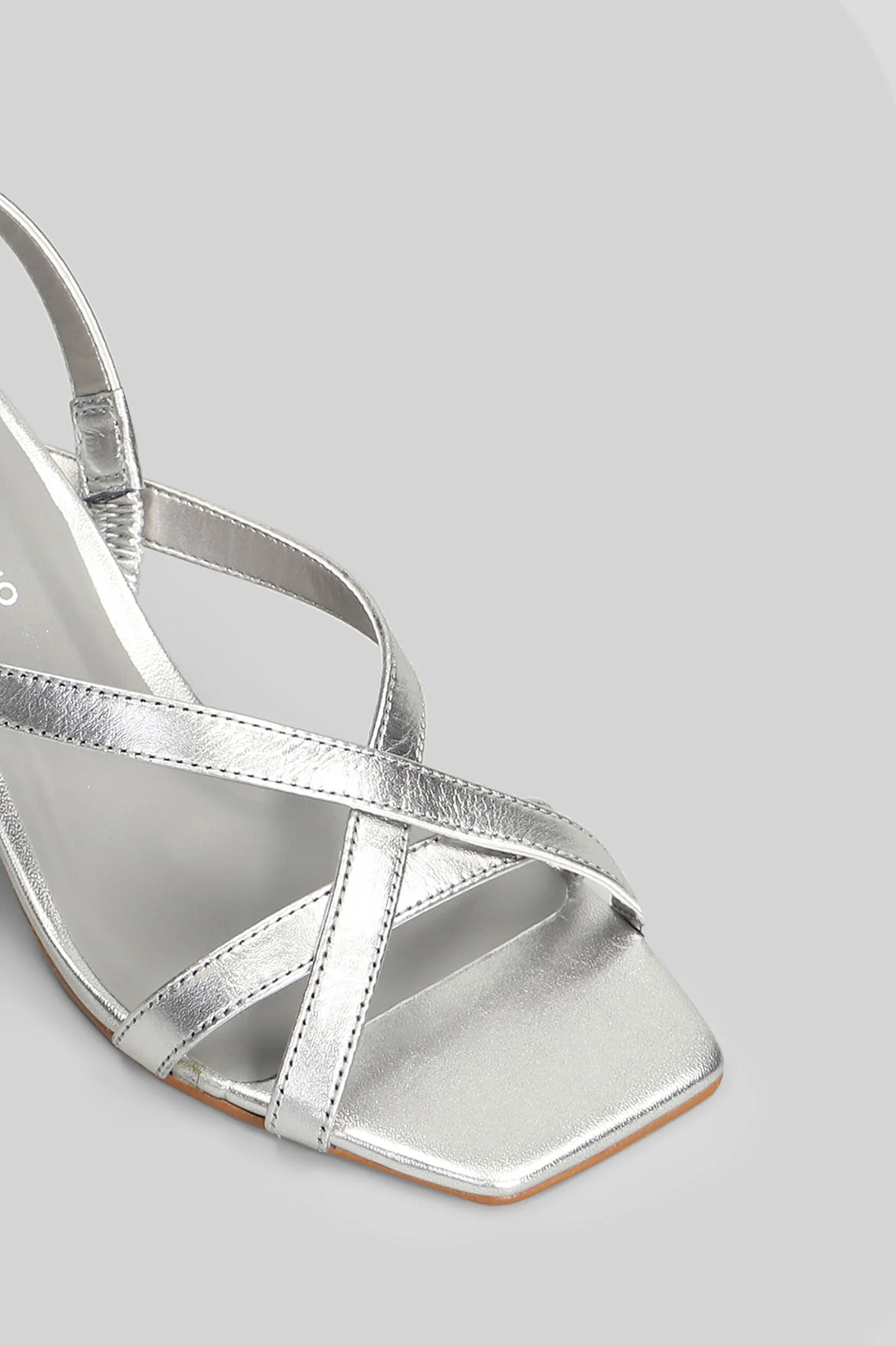 Sandals in silver leather - Image 5