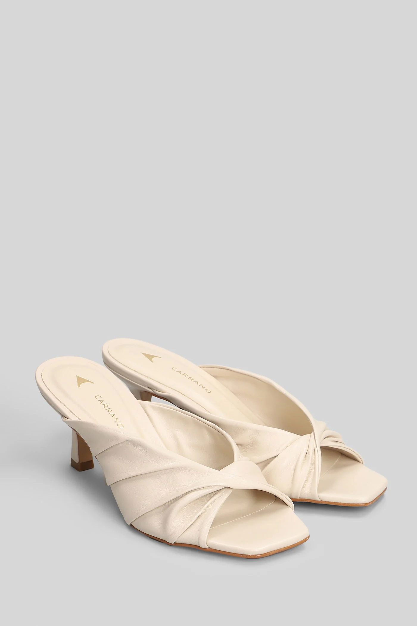 Slipper-Mule in beige leather - Image 2