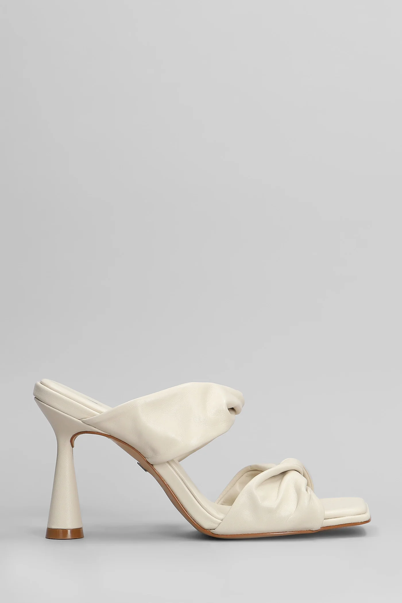 Slipper-Mule in white leather