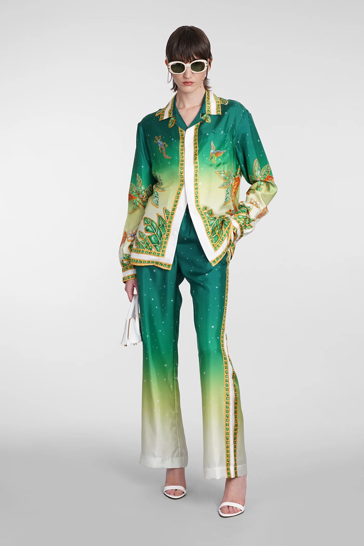 Pants in green silk - Image 2