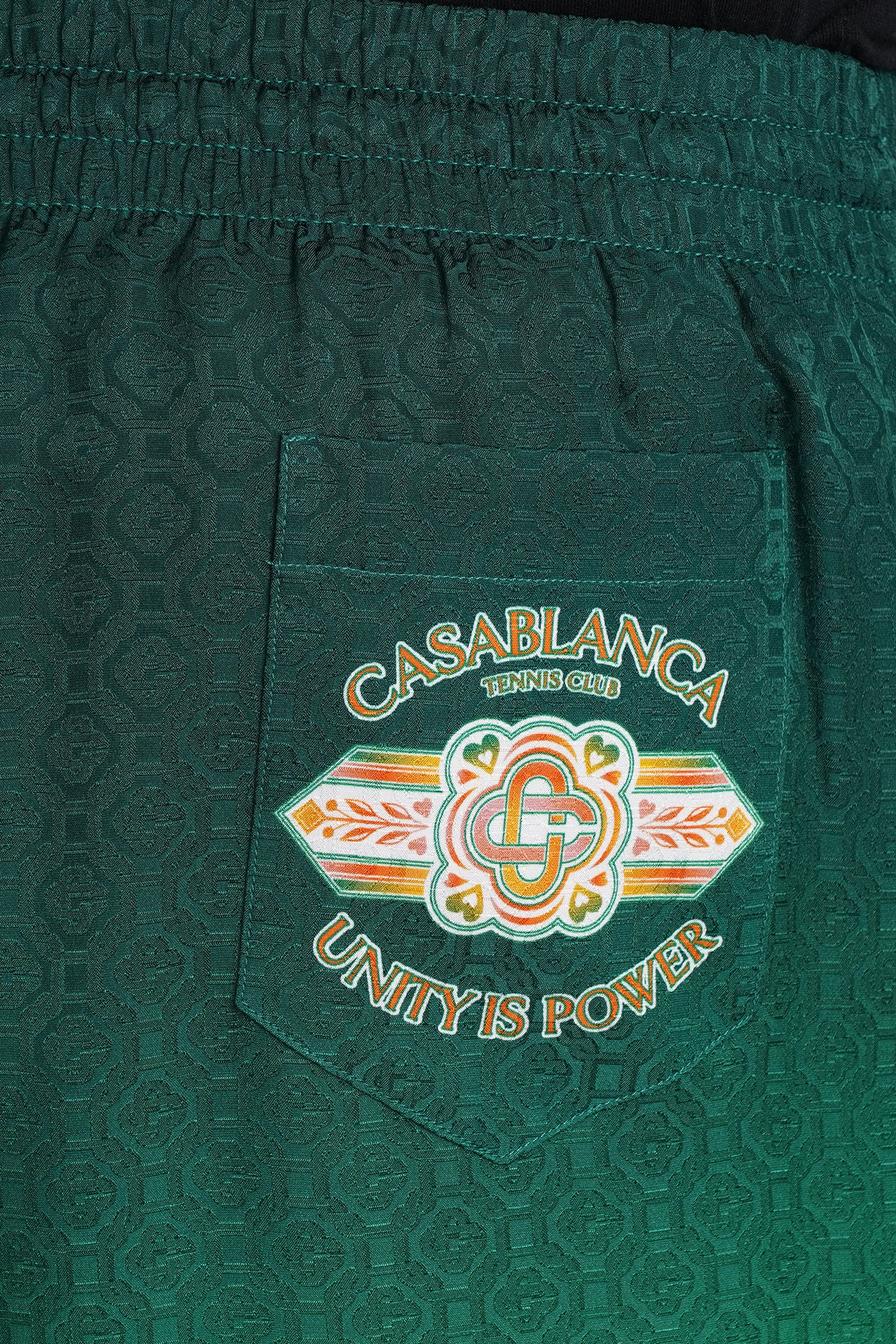 Shorts in green silk - Image 5