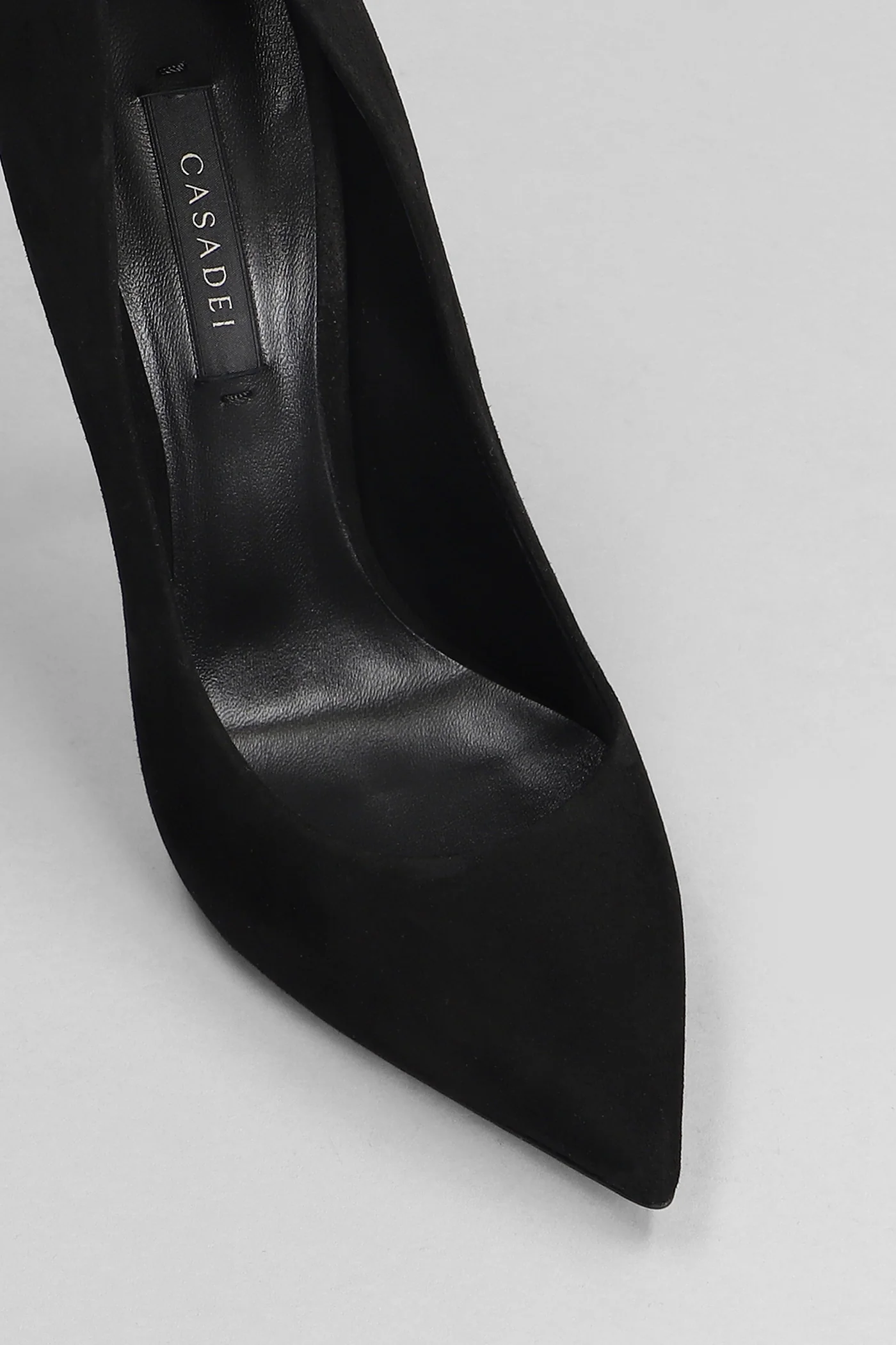 Blade Pumps in black suede - Image 5