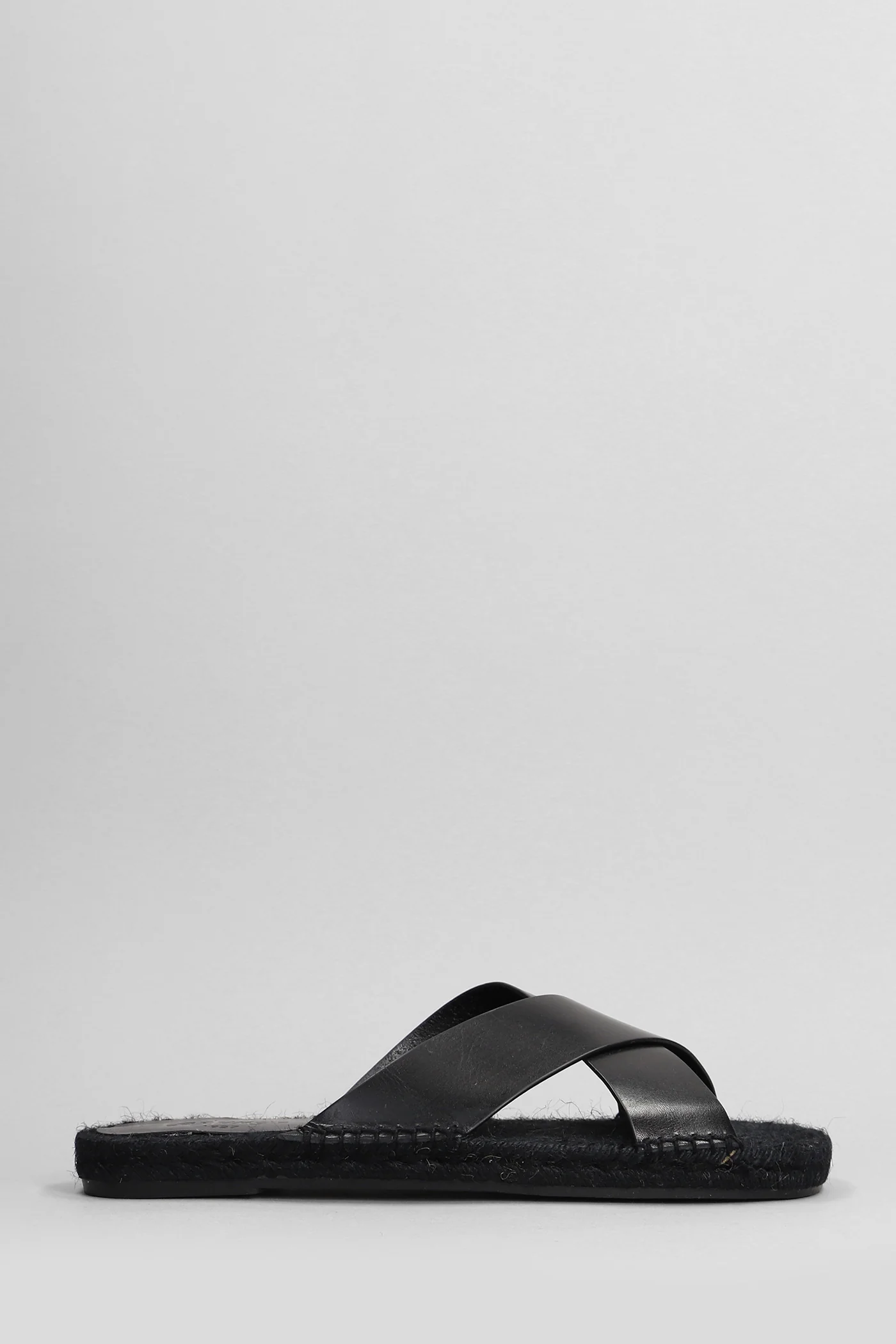 Kevin-150 Flats in black leather