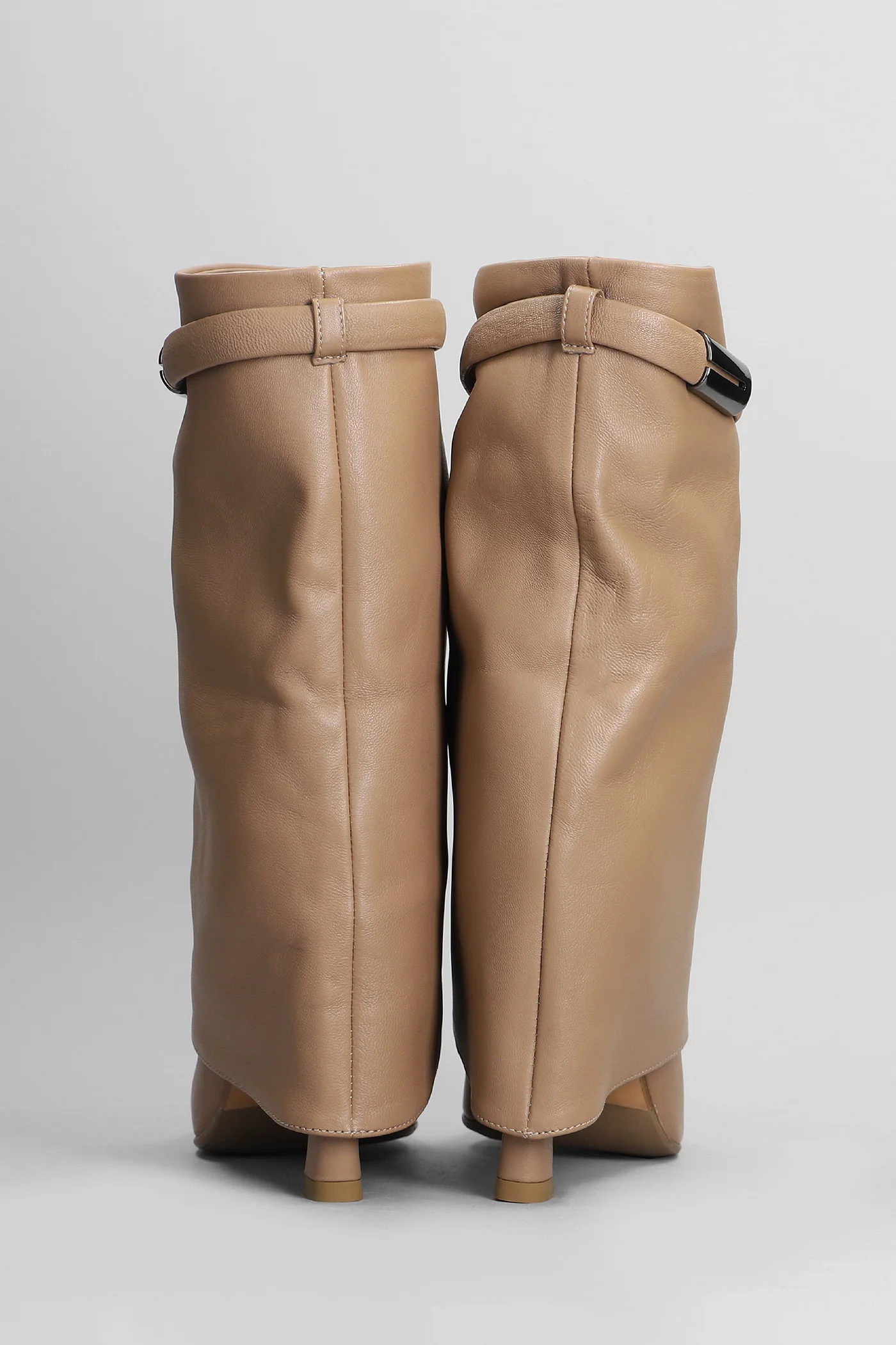 High heels Ankle boots in beige leather - Image 4