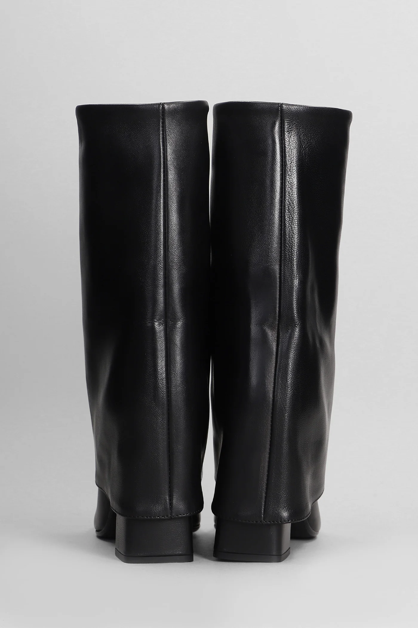 High heels Ankle boots in black leather - Image 4