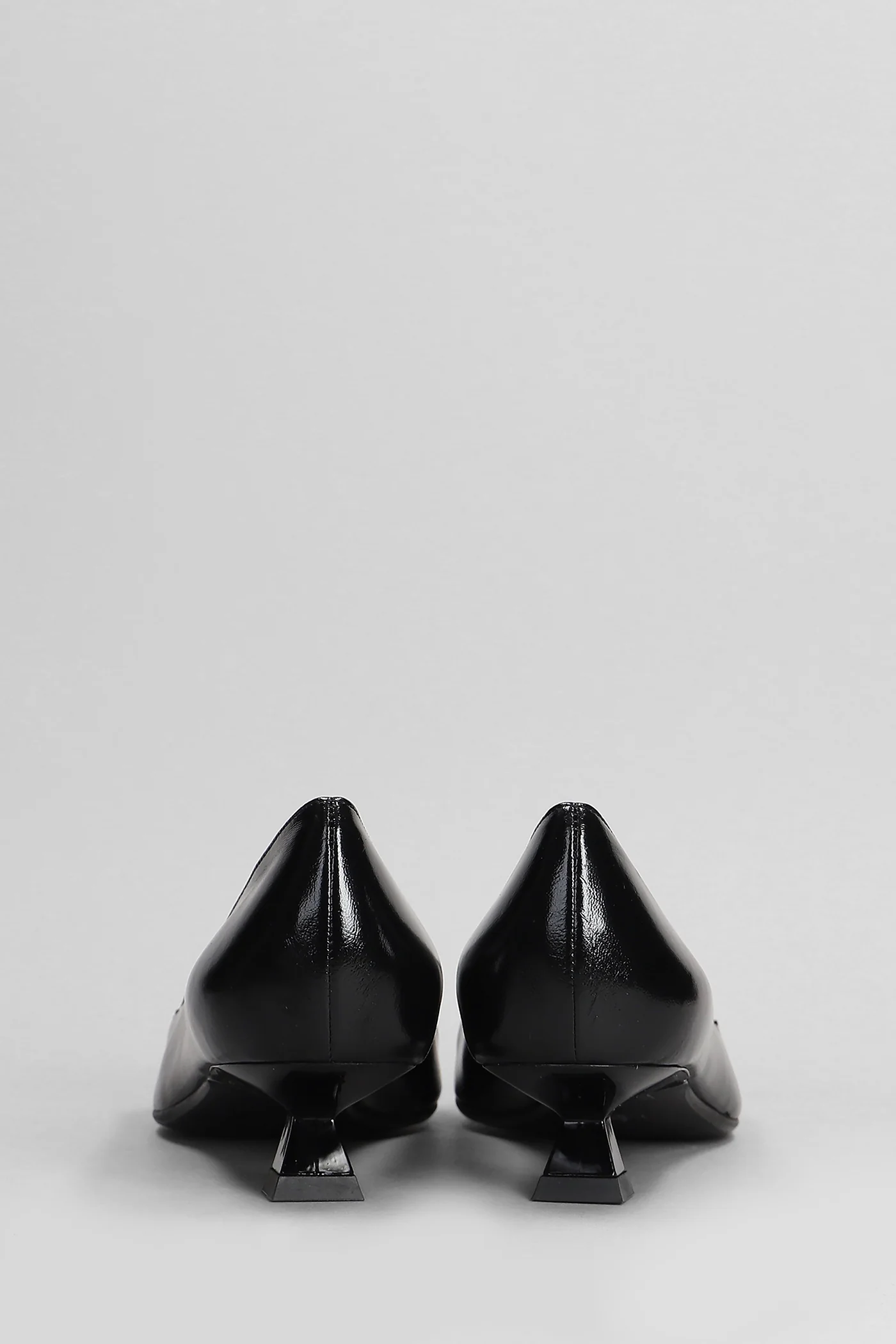 Pumps in black leather - Image 4