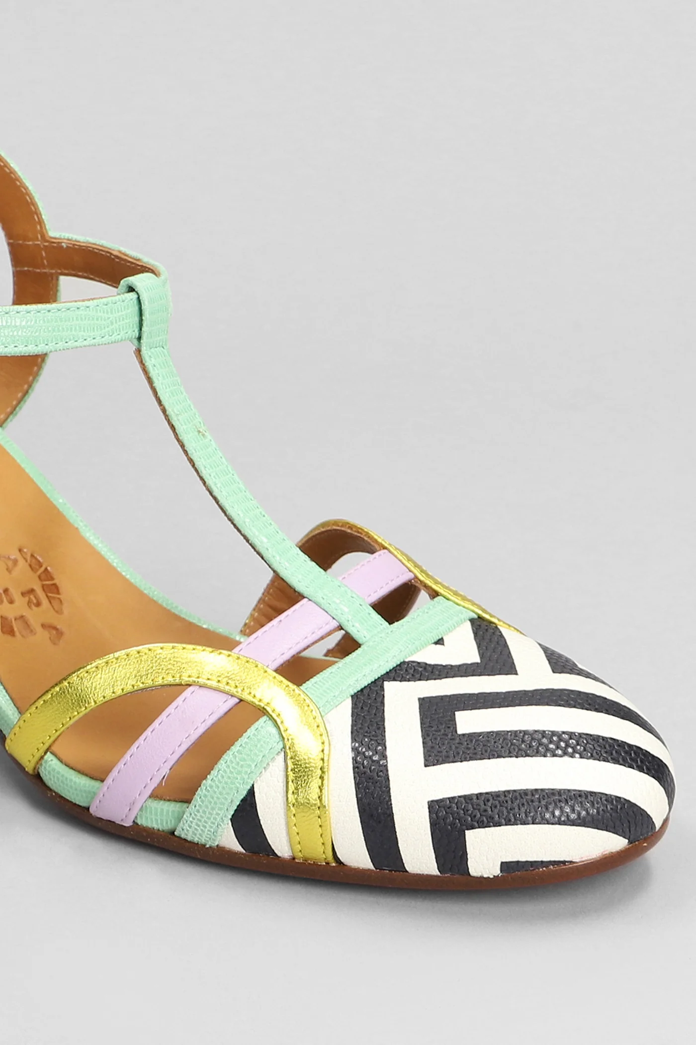Fendy Sandals in green leather - Image 15