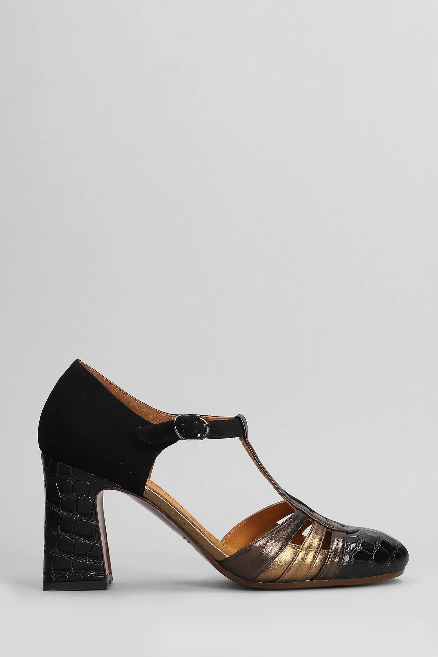 Mance Pumps in black suede and leather