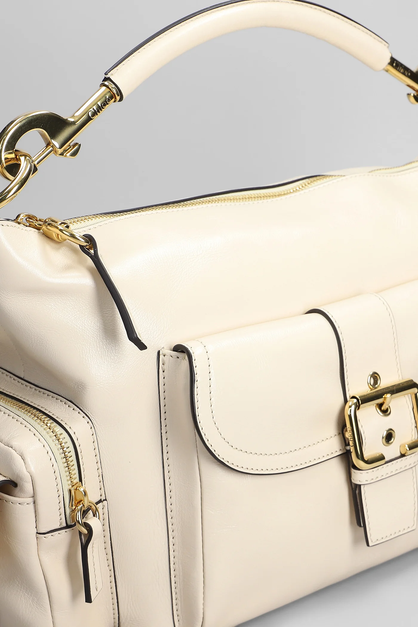 Camera bag Shoulder bag in beige leather - Image 4
