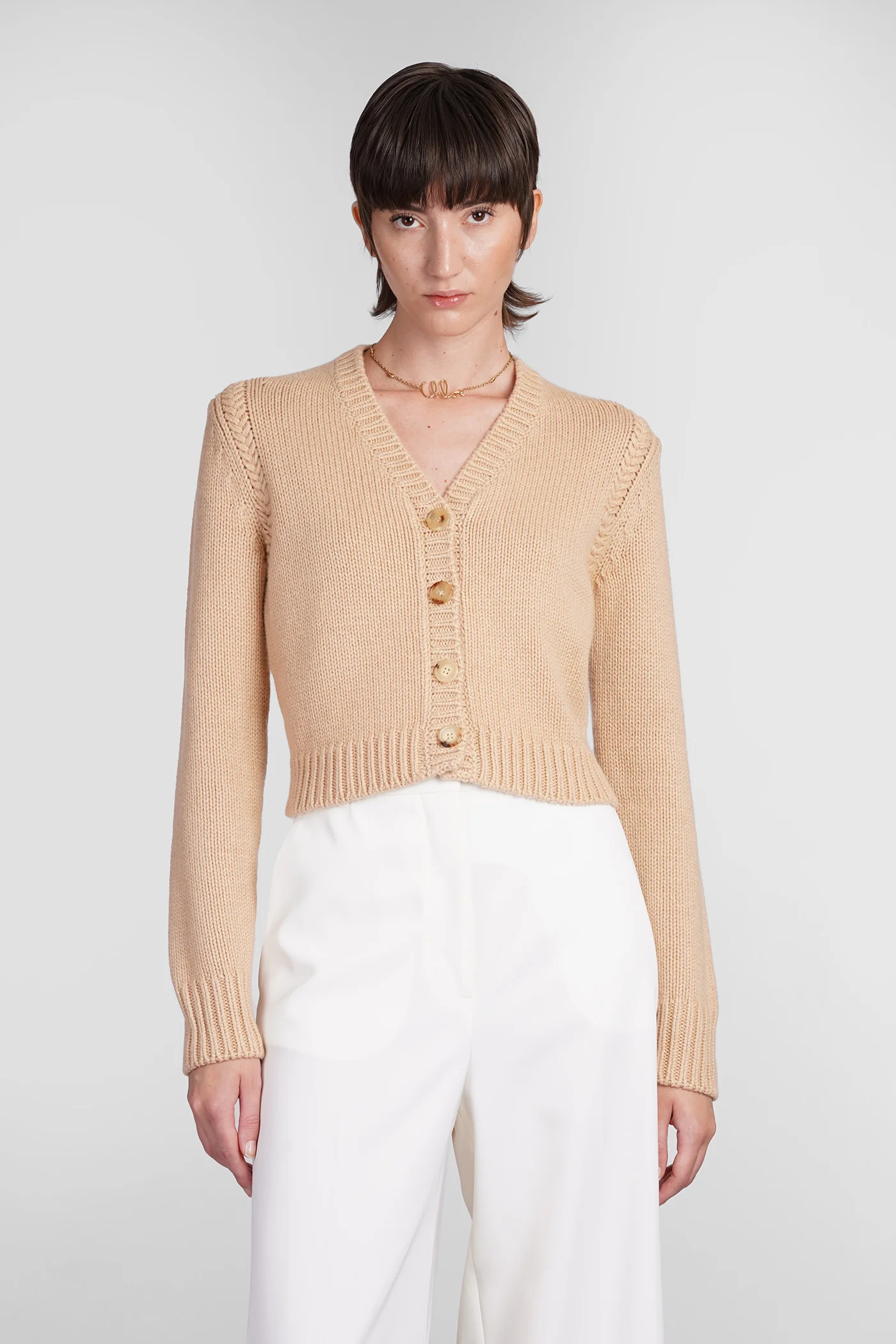 Cardigan in powder wool