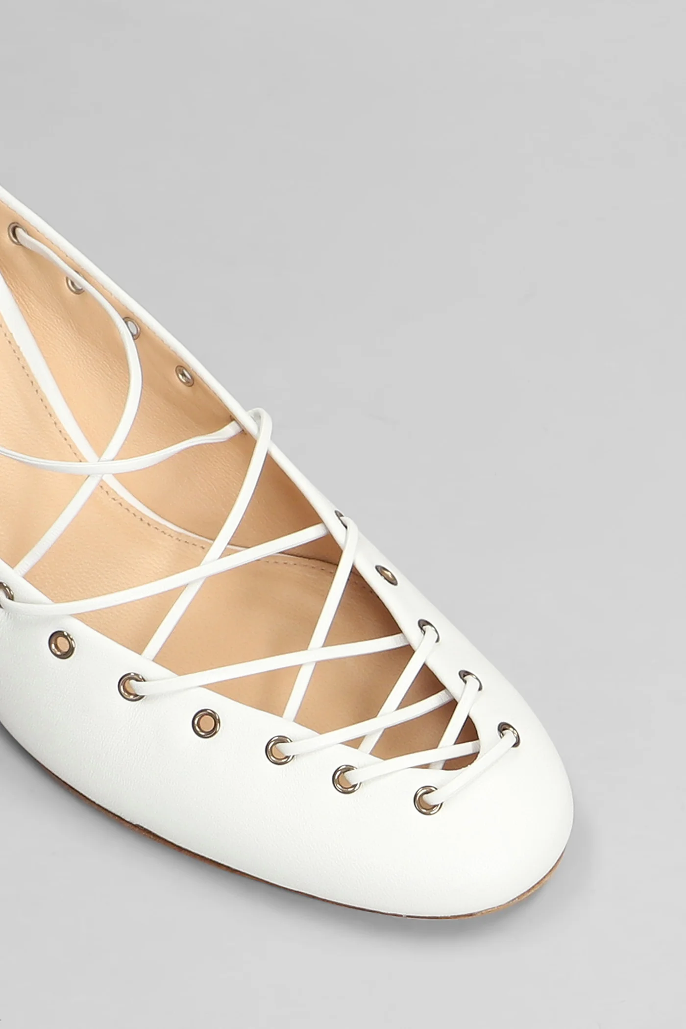 Ghillies Pumps in white leather - Image 5