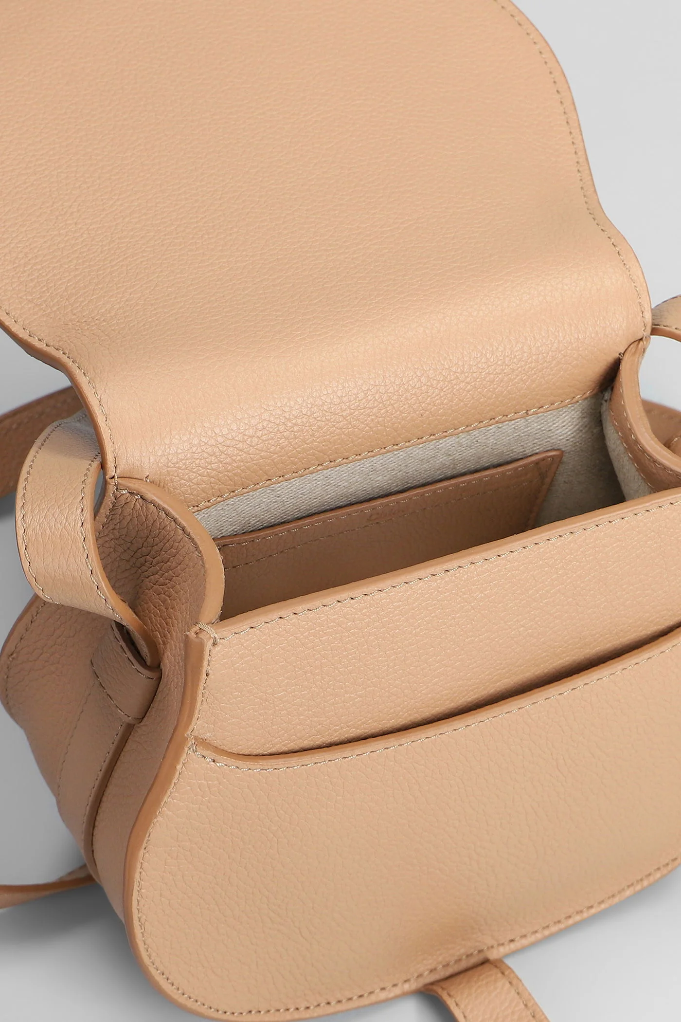 Marcie Shoulder bag in beige leather - Image 4