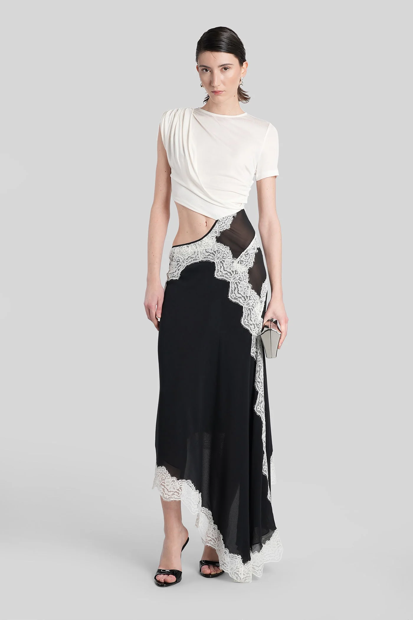 Long dress in white silk