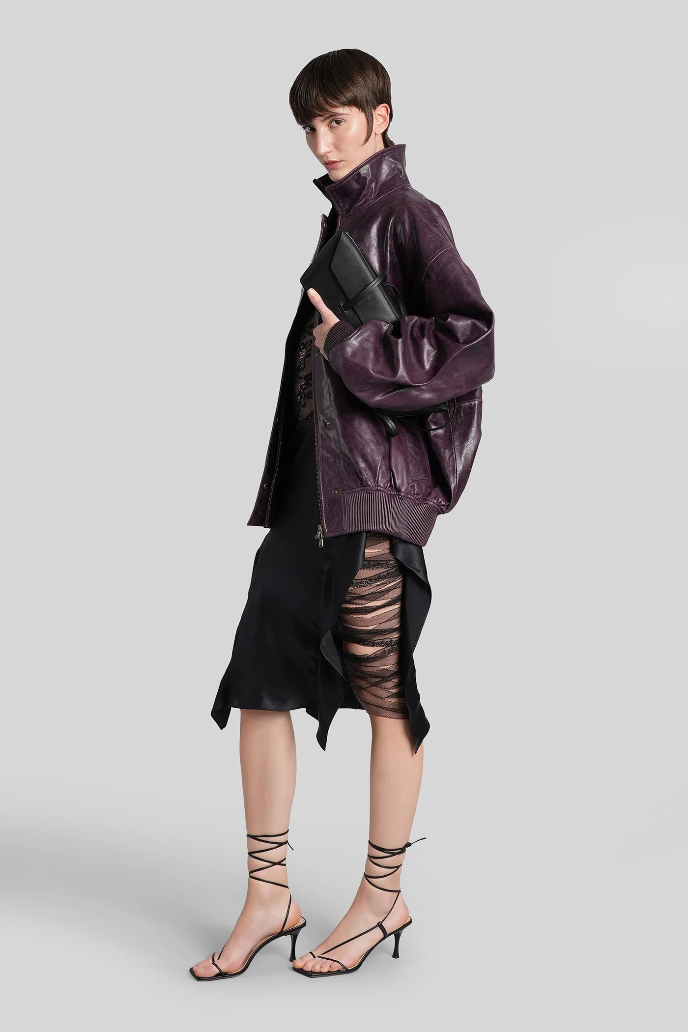 Skirt in black silk - Image 2
