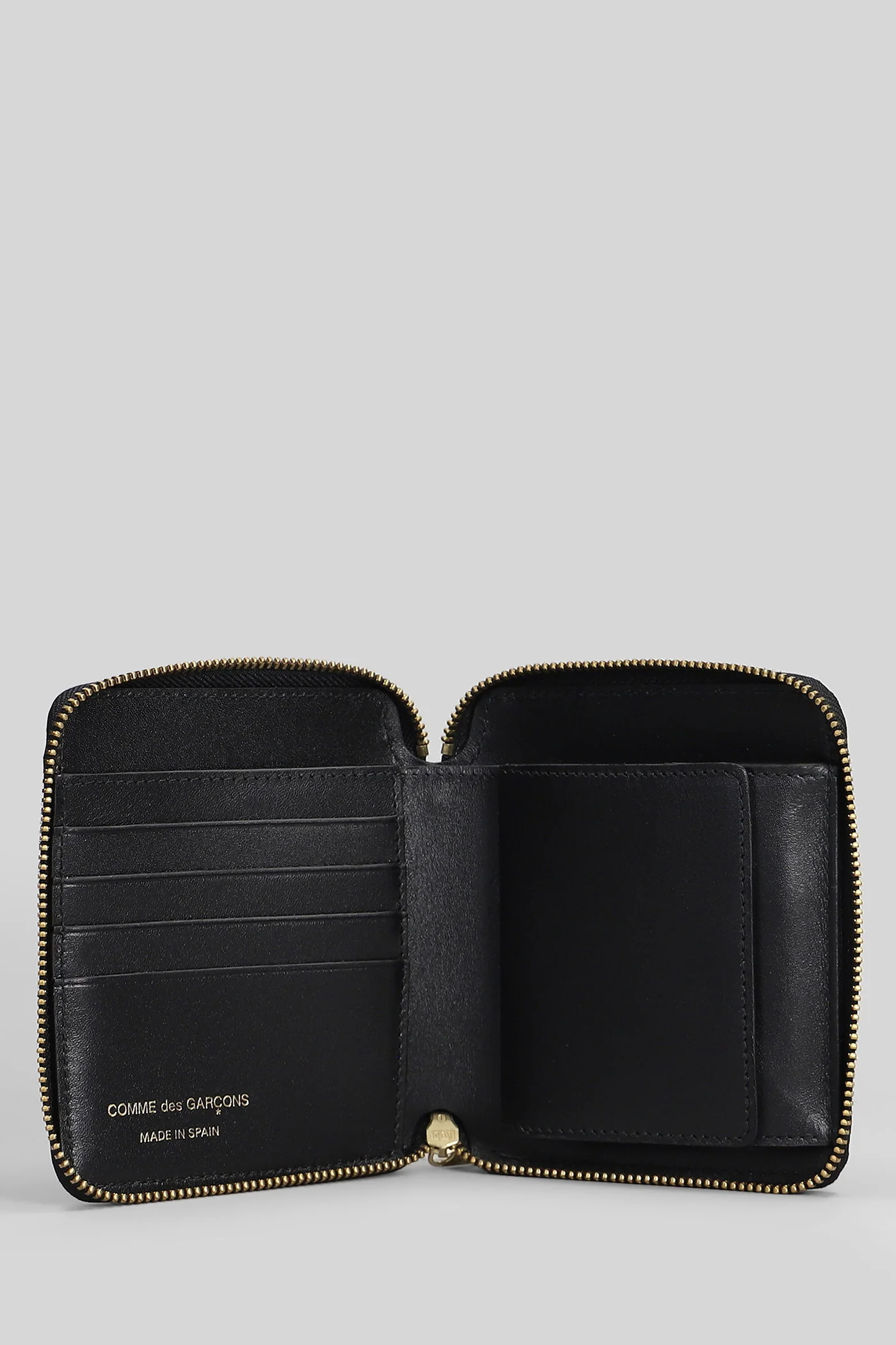 Wallet in black leather - Image 4