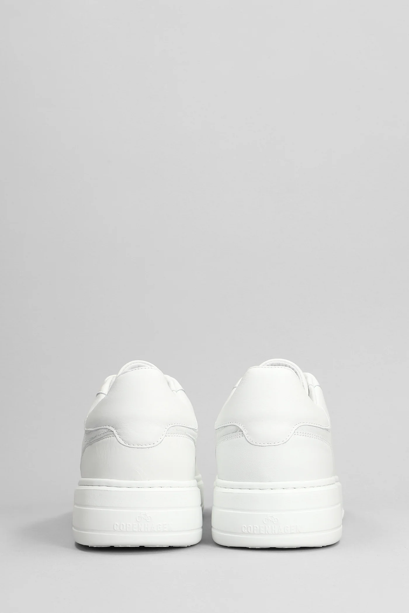 Sneakers in white leather - Image 9