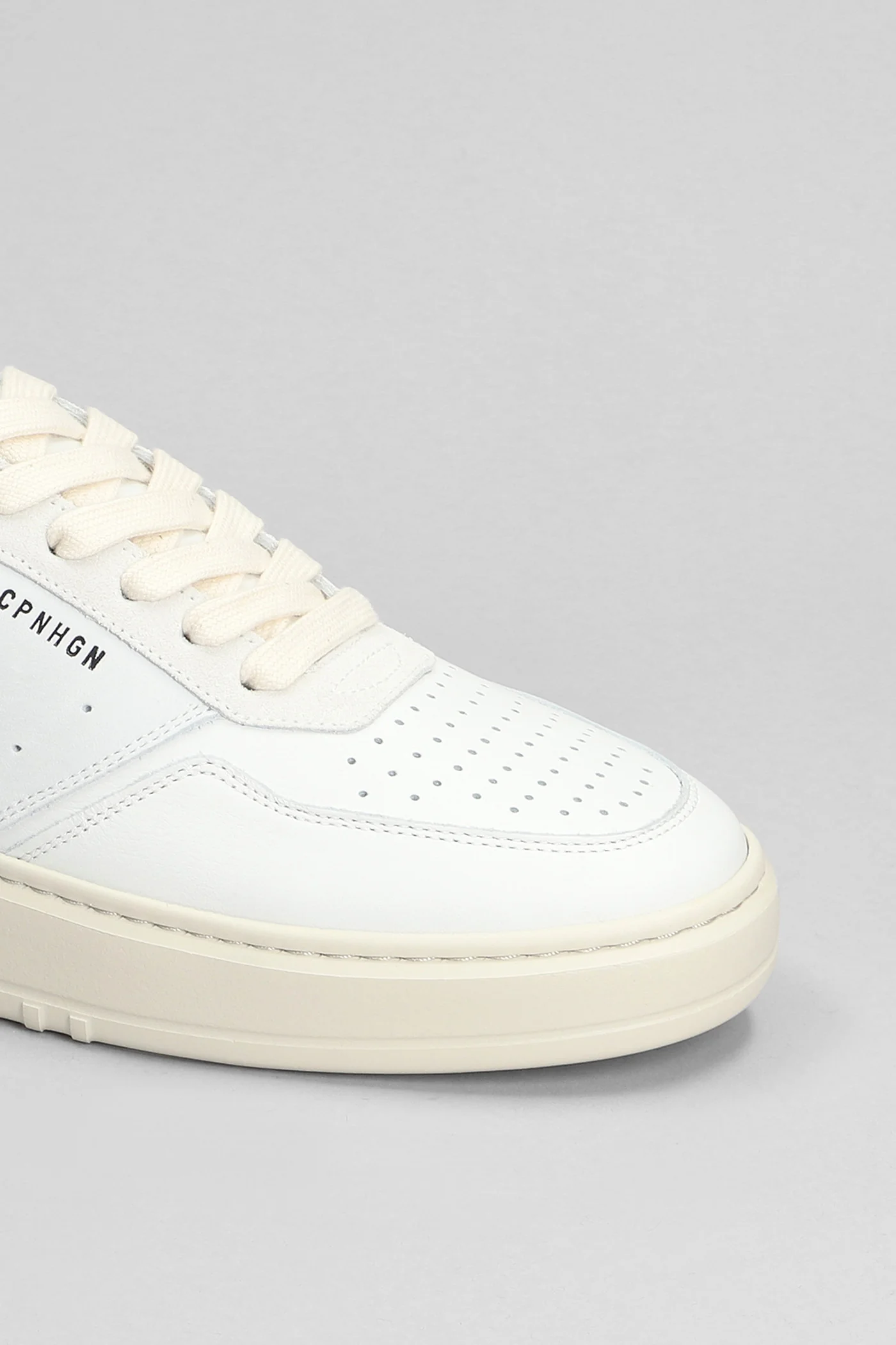Sneakers in white leather - Image 5