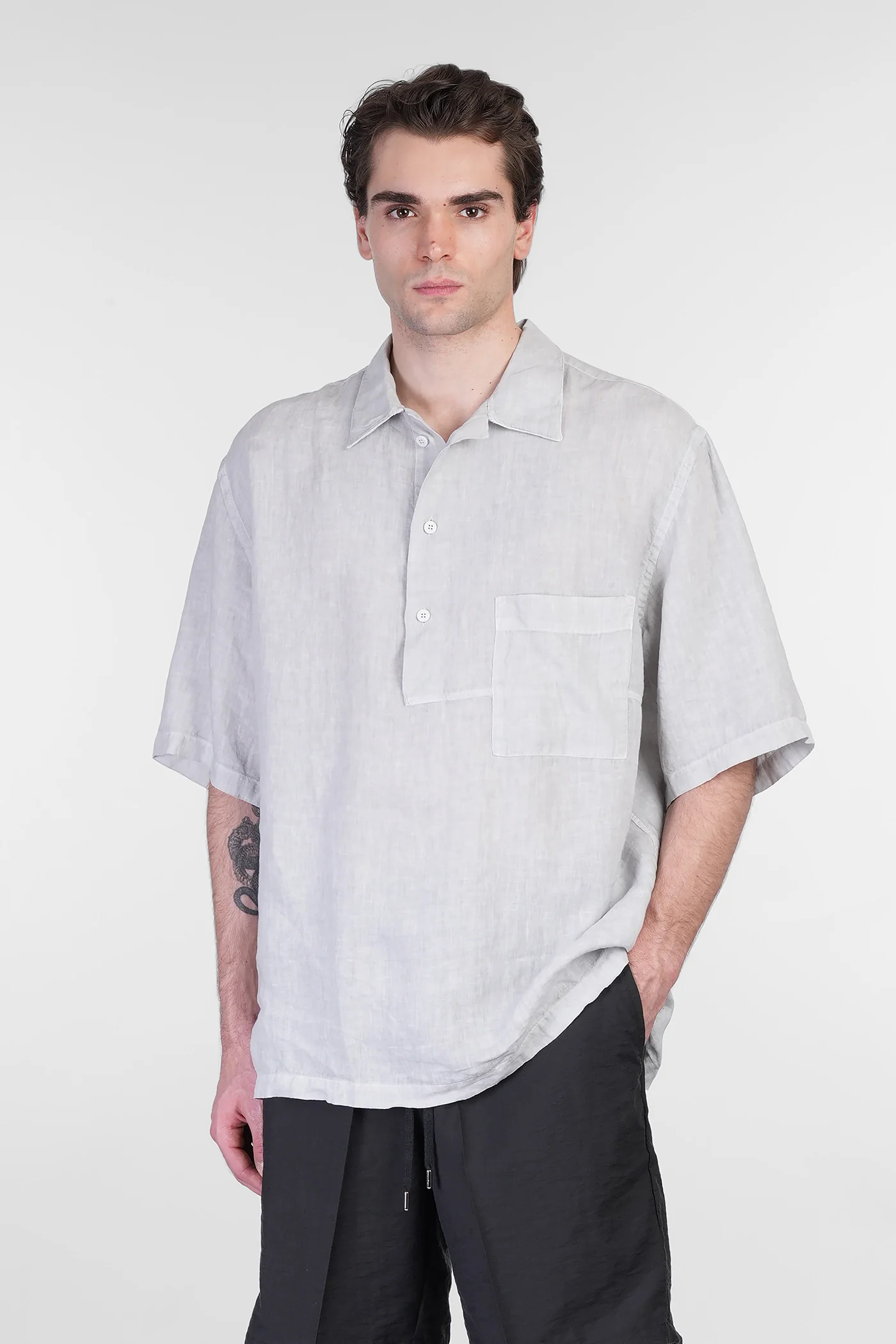 Polx Polo in black linen