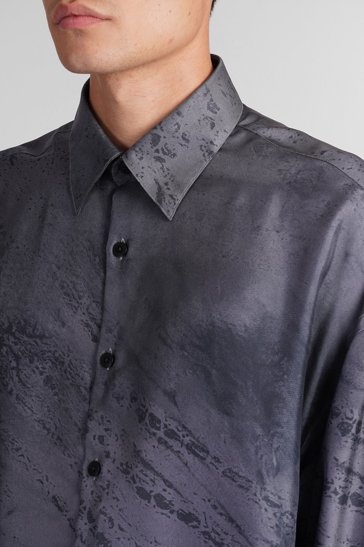 Valentino Shirt in grey silk - Image 5