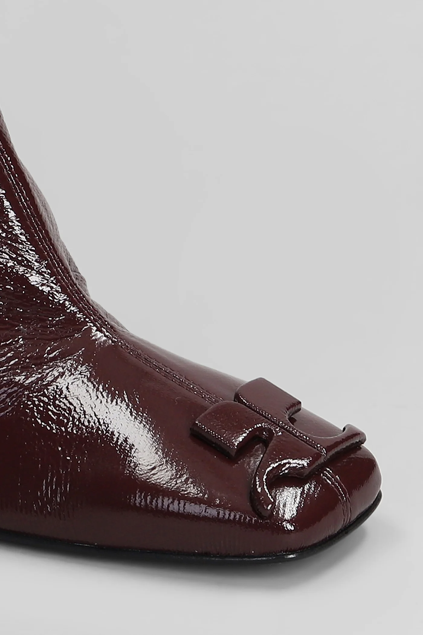 Ankle boots in bordeaux leather - Image 5