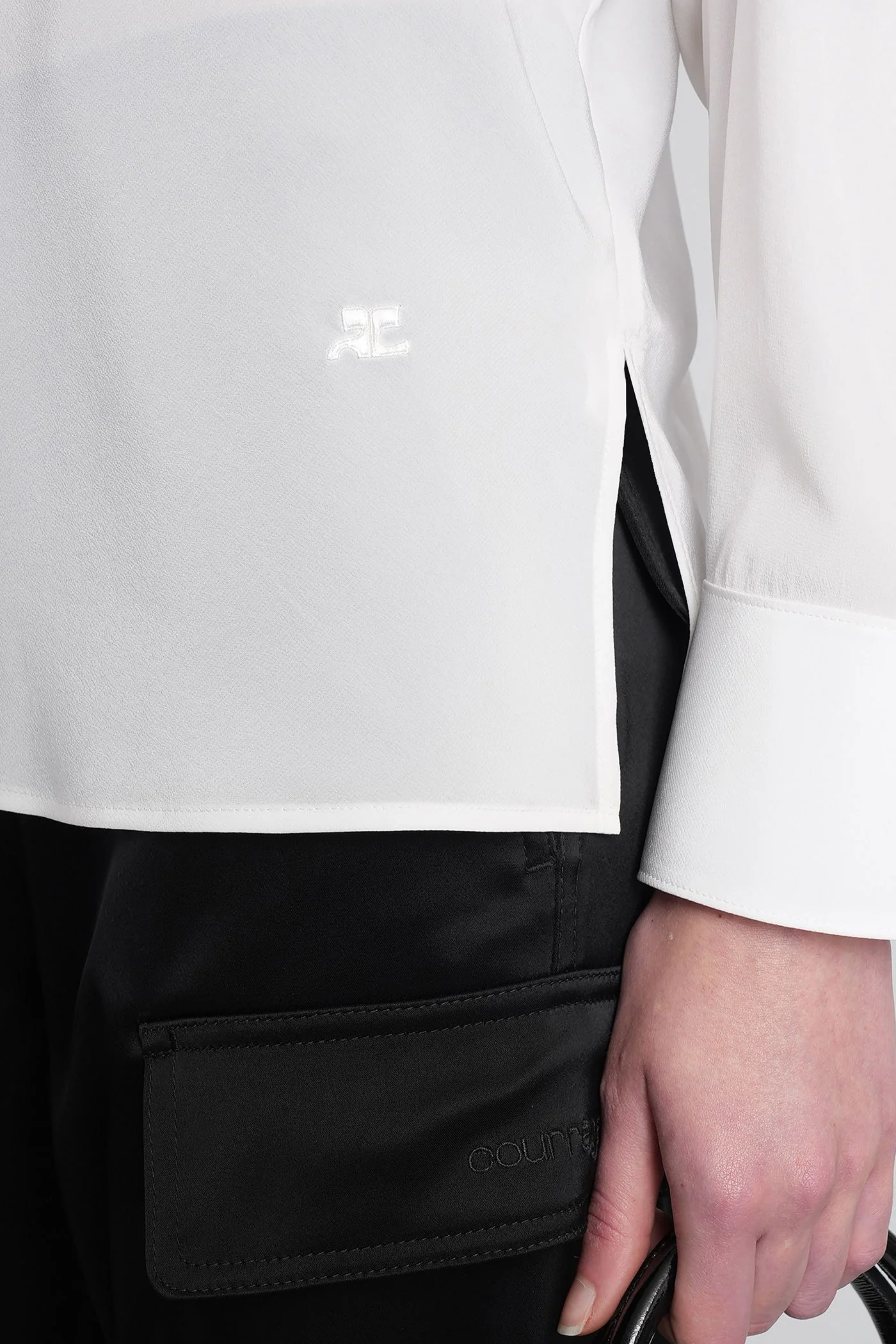 Blouse in white silk - Image 5